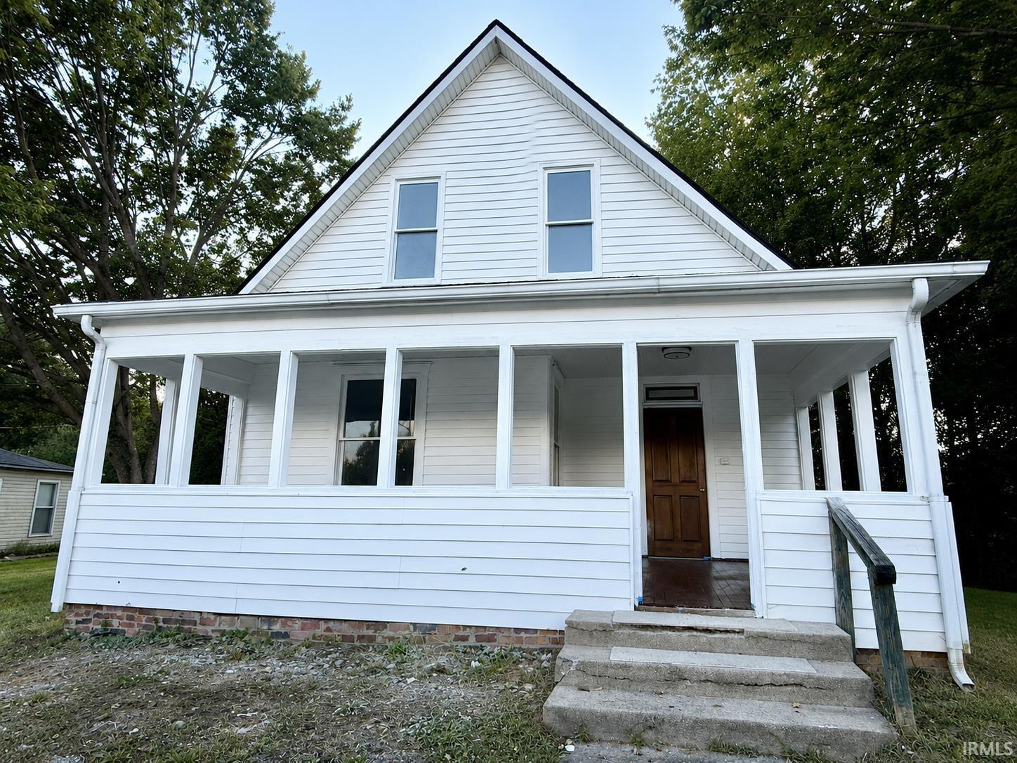 290 S Marion Street Property Photo 1