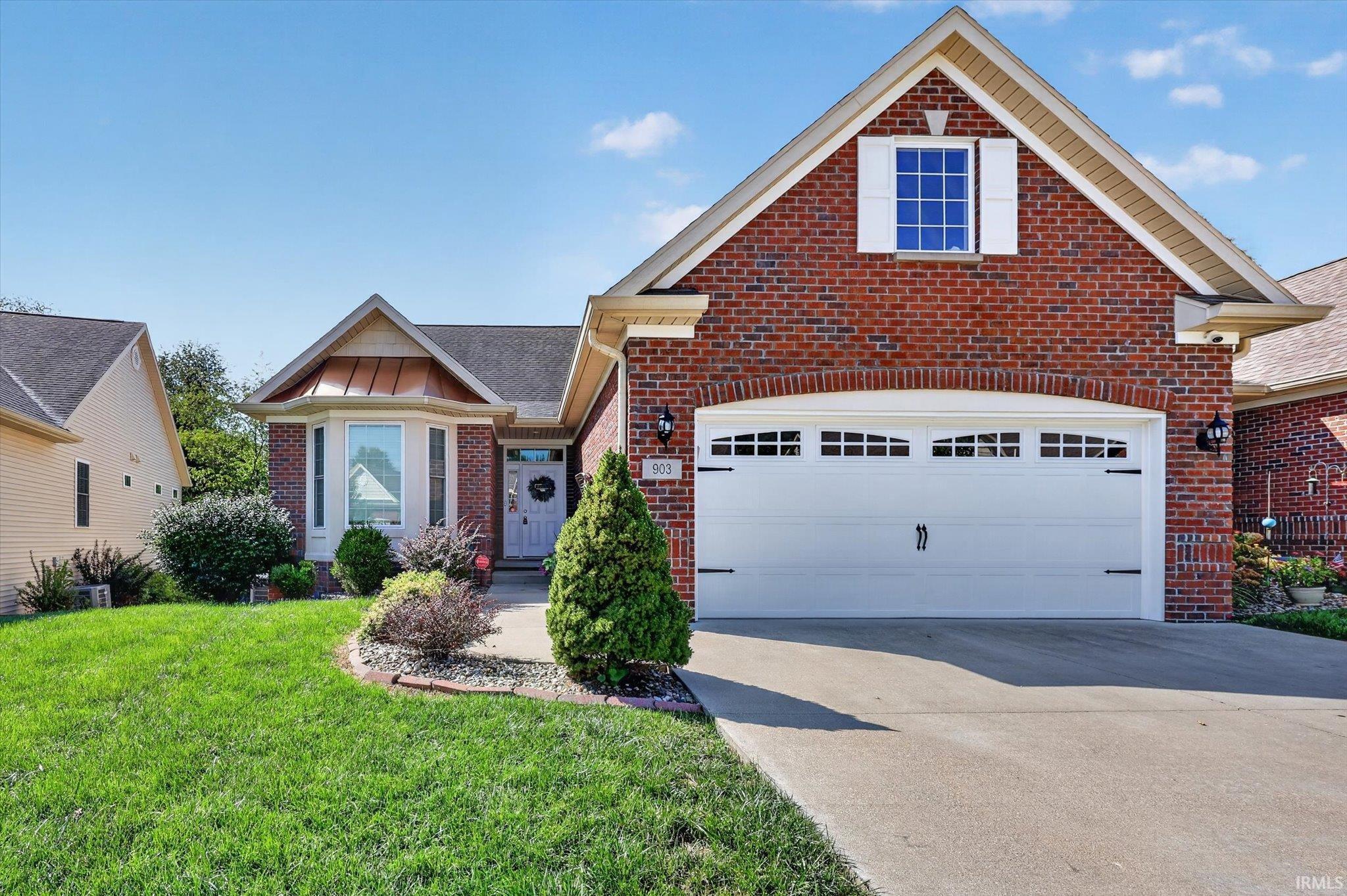903 W Baywood Drive