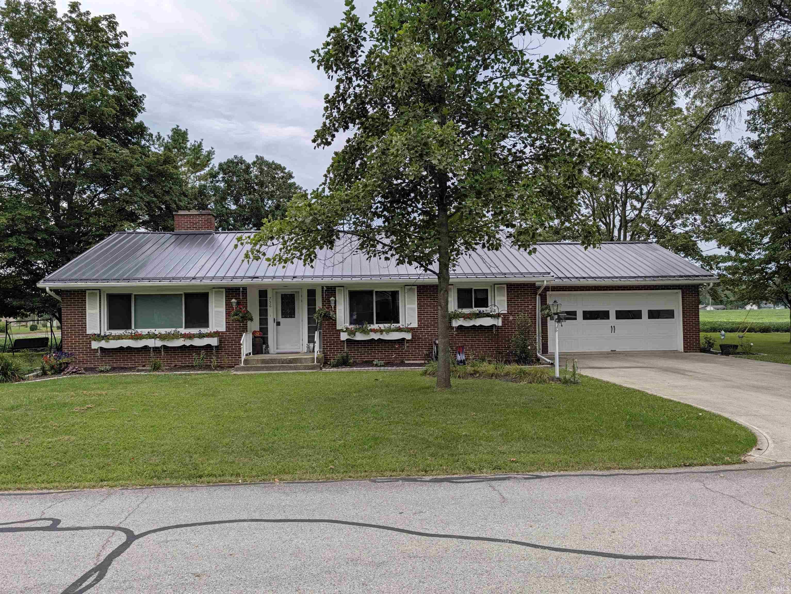 756 Hillcrest Drive Property Photo 1