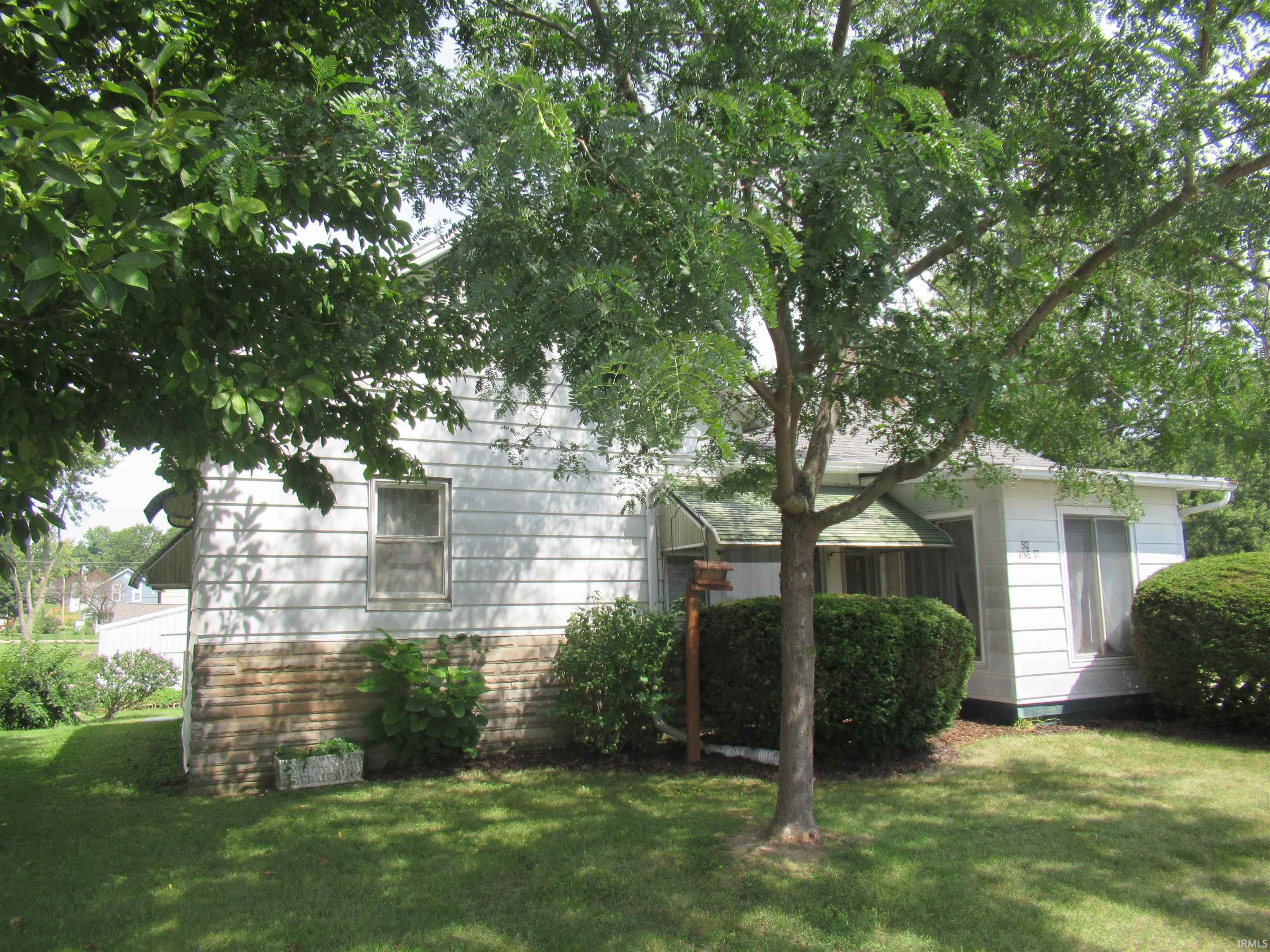 512 Vine Street Property Photo 1