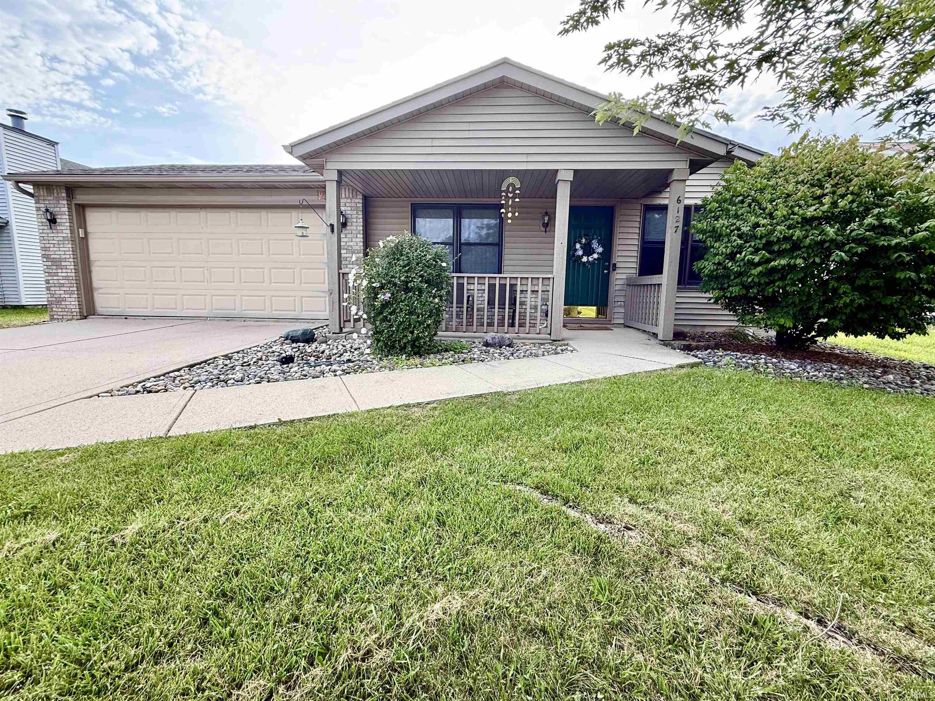 6127 Deville Place Property Photo 1