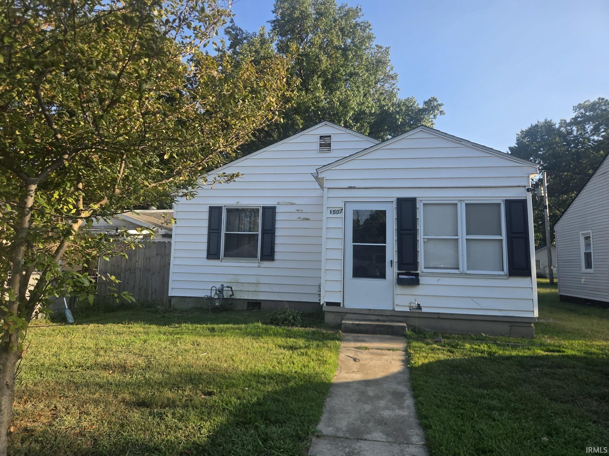 1507 Jackson Avenue Property Photo 1