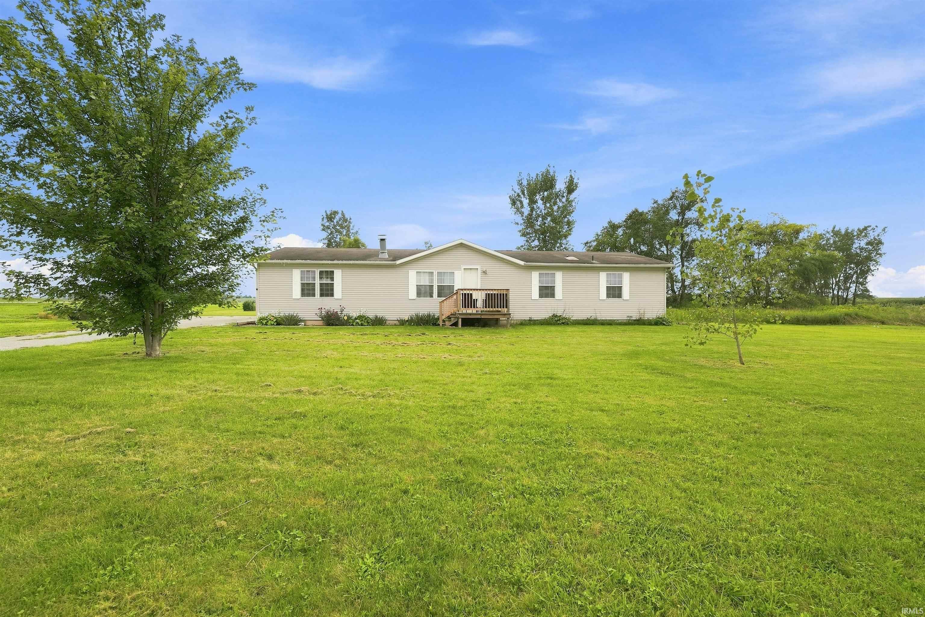 11009 W 950 S Property Photo 1