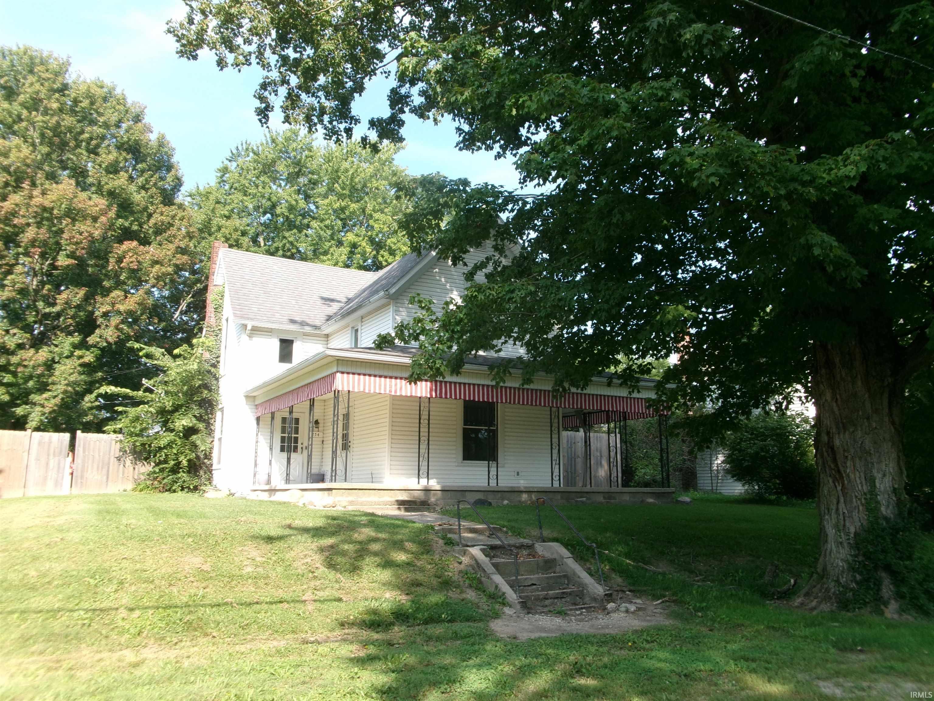 254 N Elm Street Property Photo 1