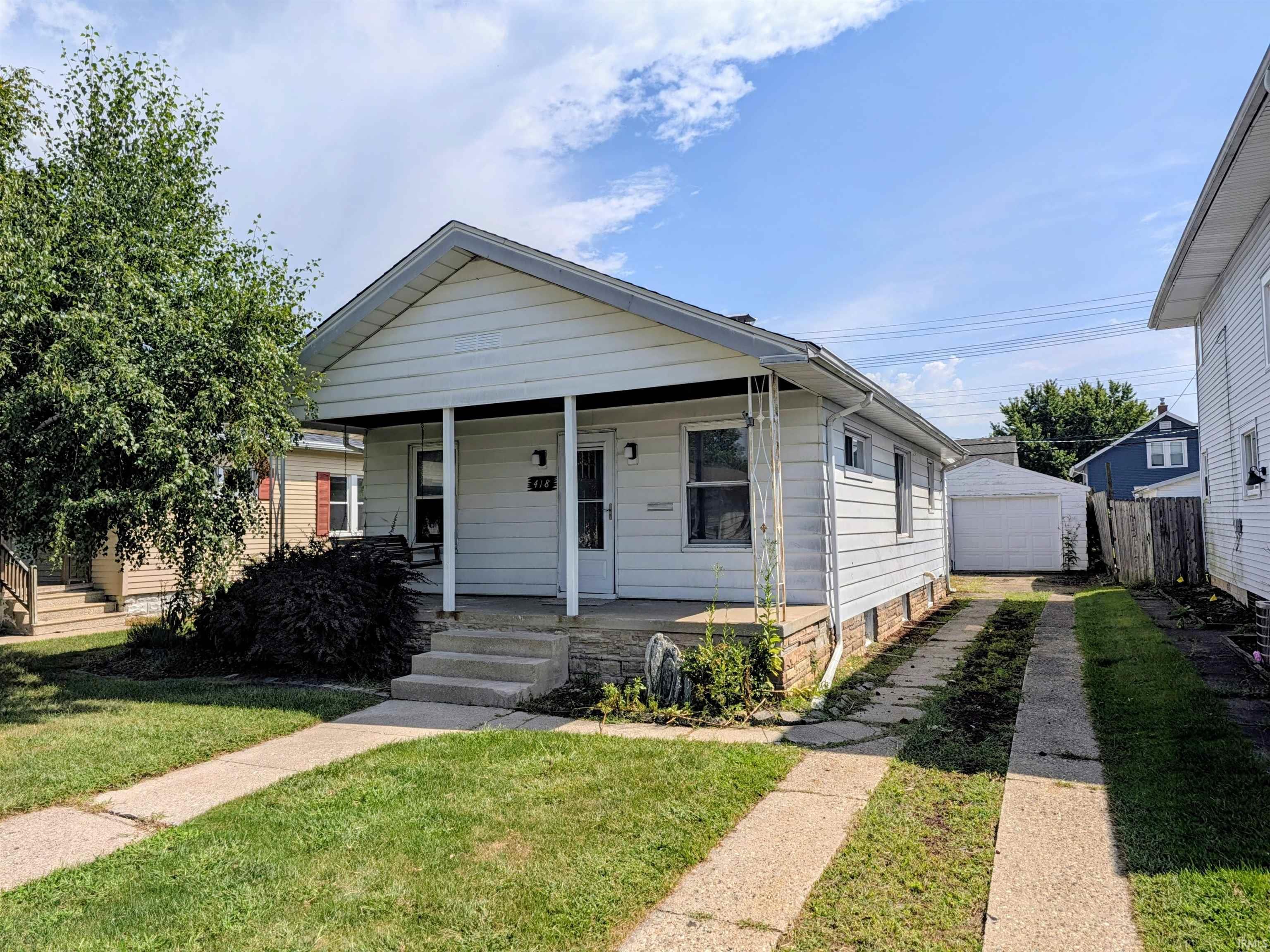 418 N State Street Property Photo 1