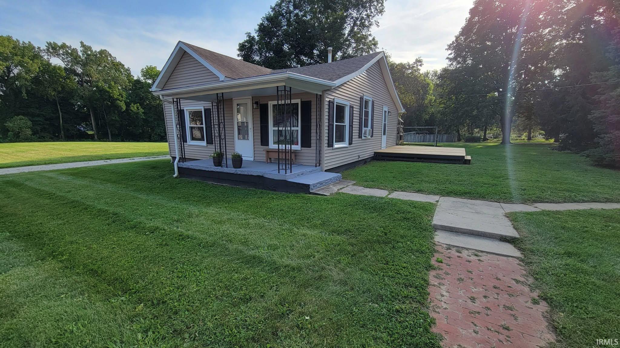 603 N Grover Street Property Photo 1