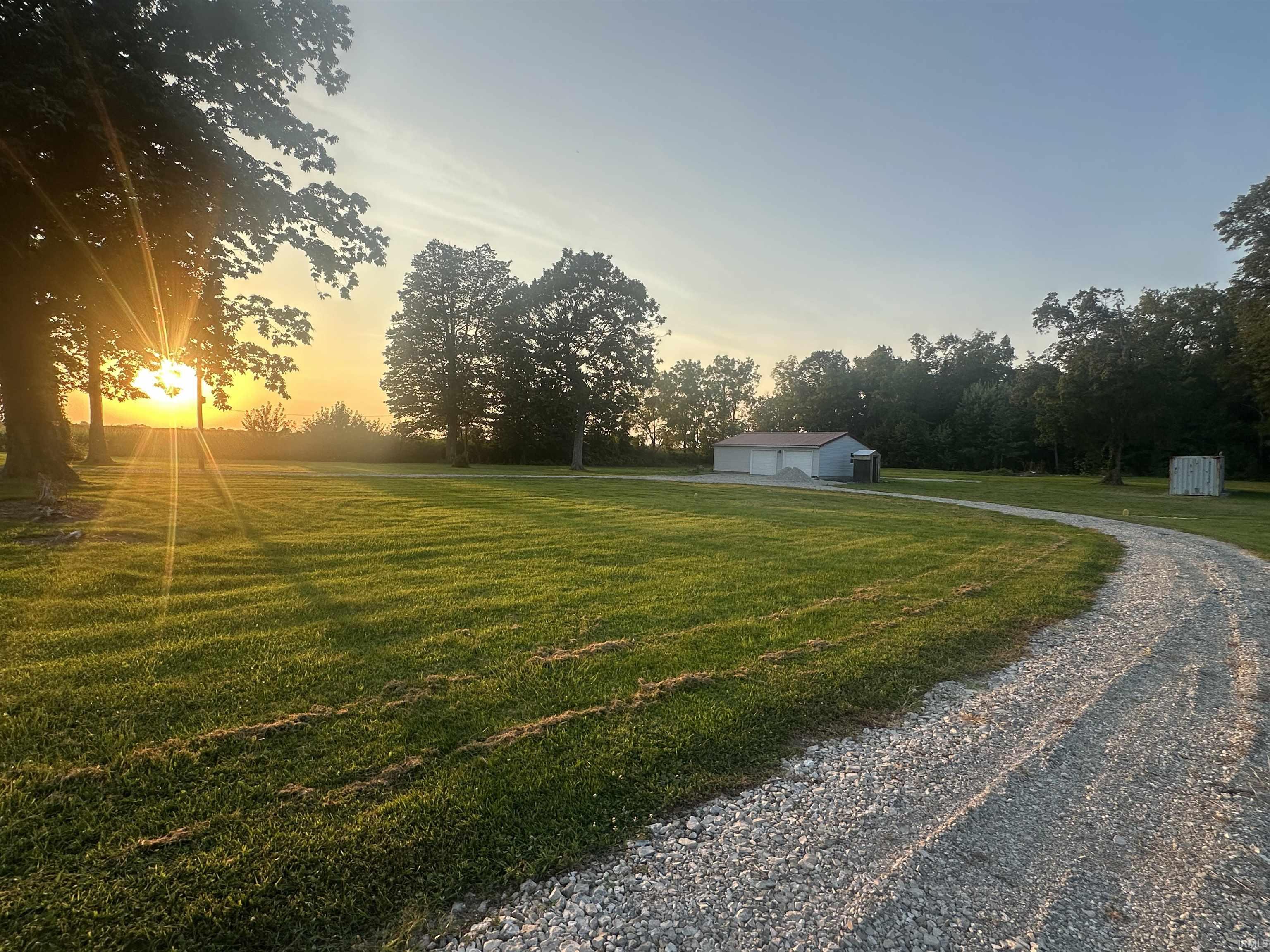 10275 E 1075 Road Property Photo 1