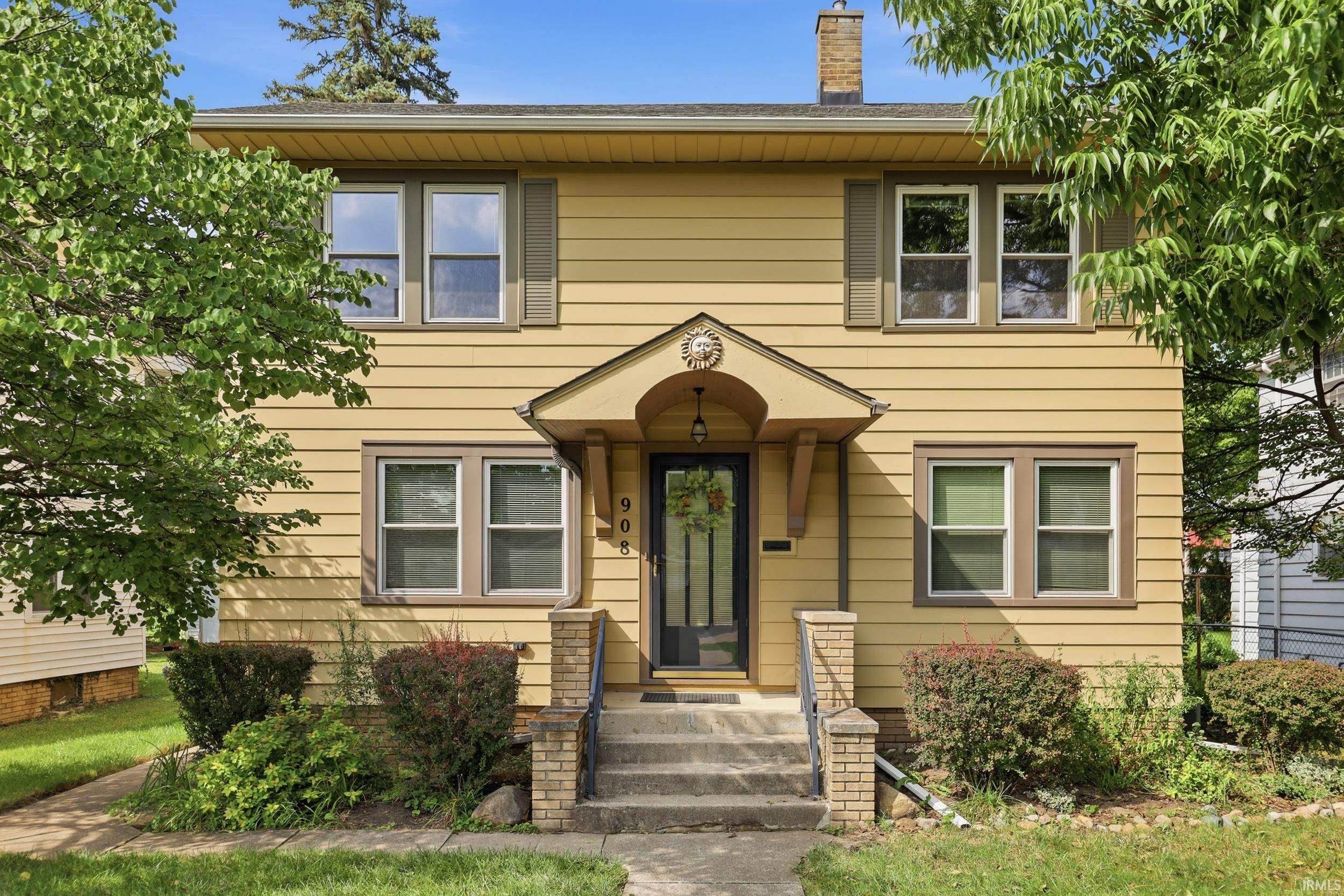 908 Kinsmoor Avenue Property Photo 1