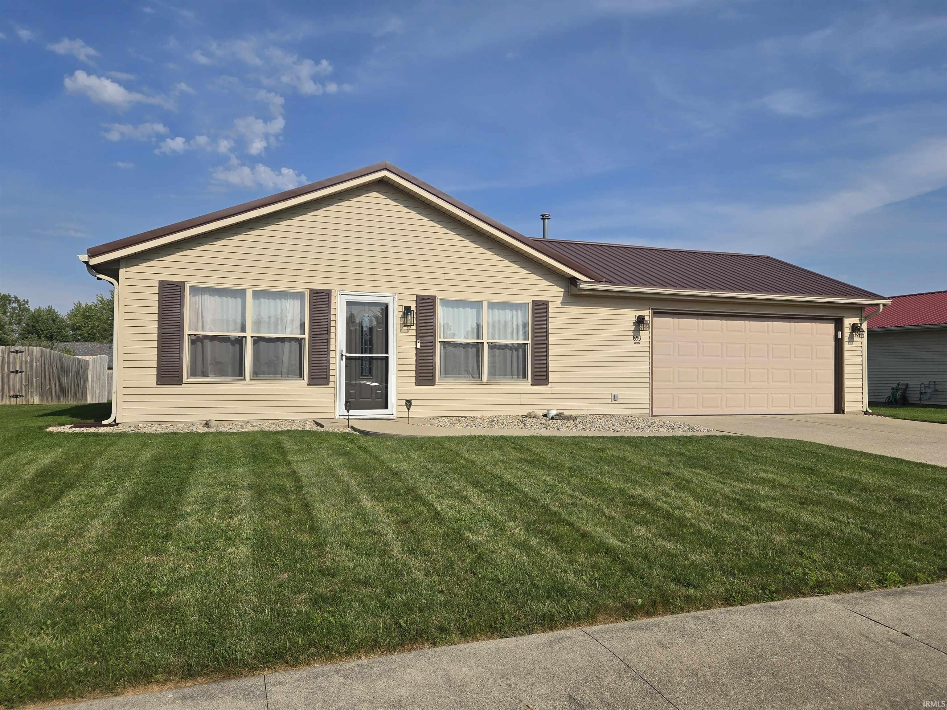 853 S Redstone Court Property Photo 1