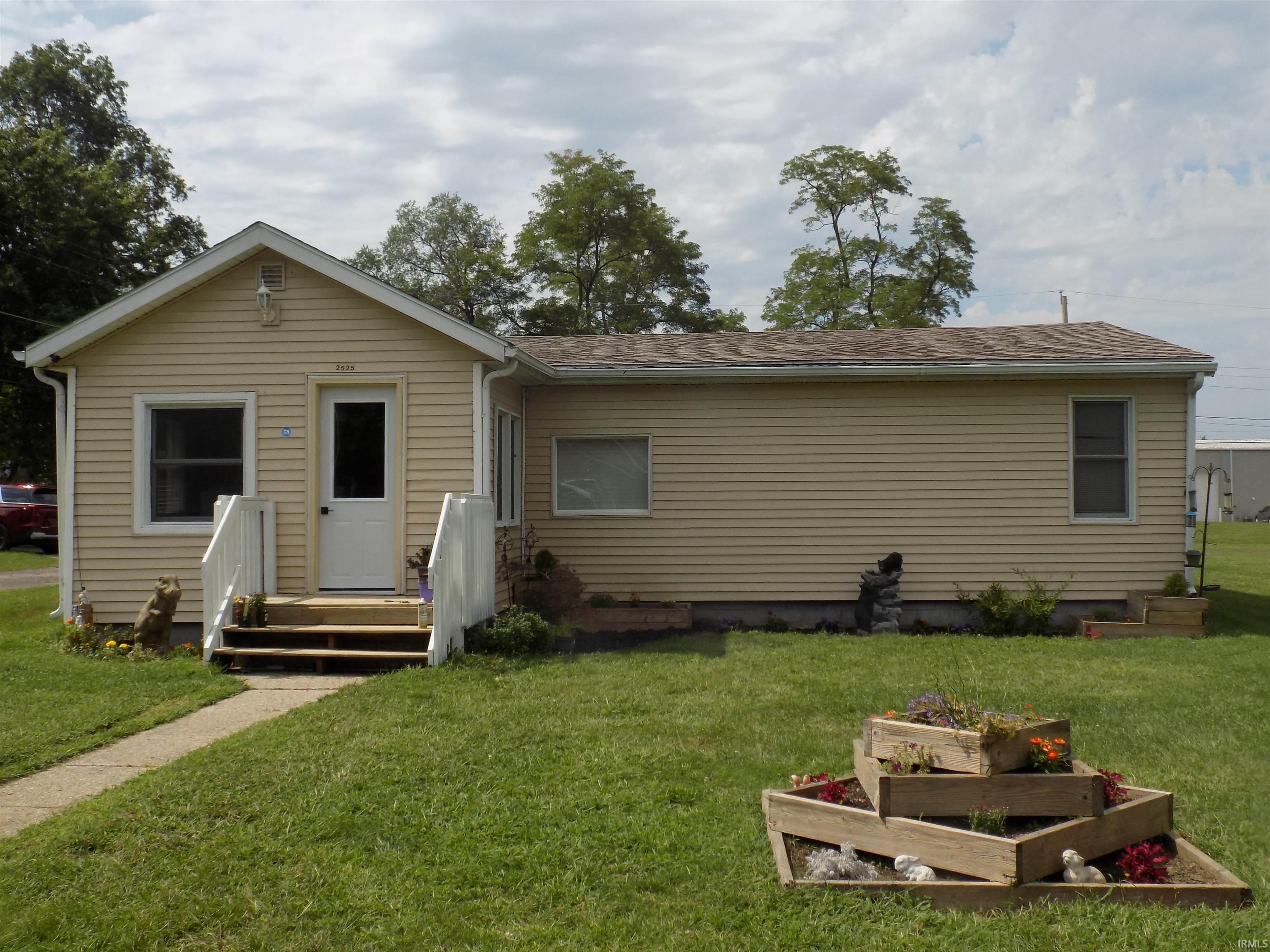 2525 Hazel Street Property Photo 1