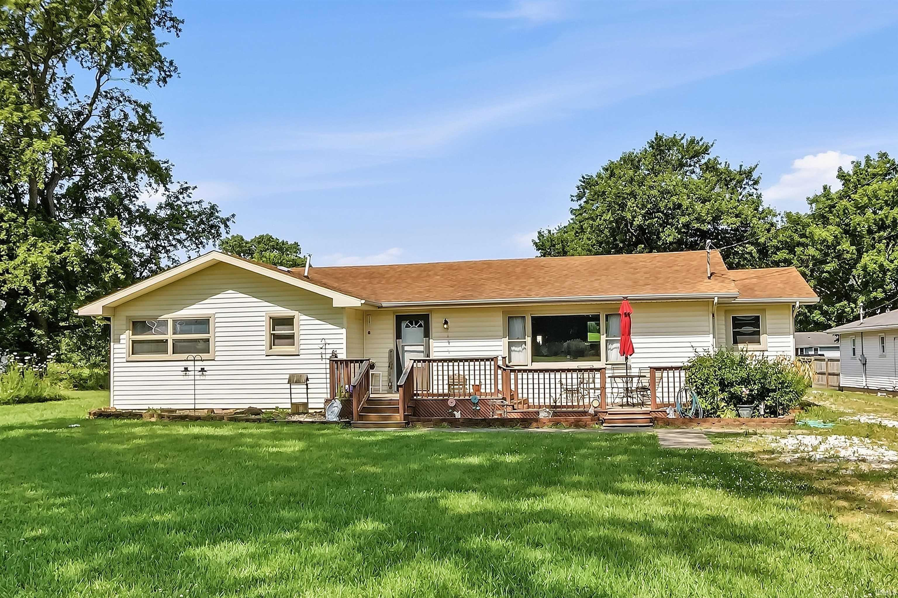 6020 S Elm Drive
