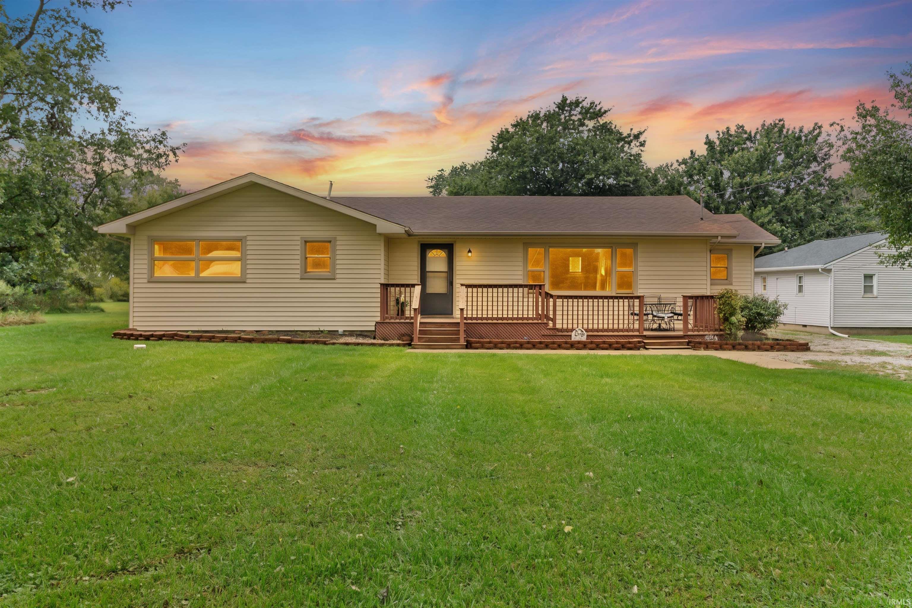 6020 S Elm Drive Property Photo 1