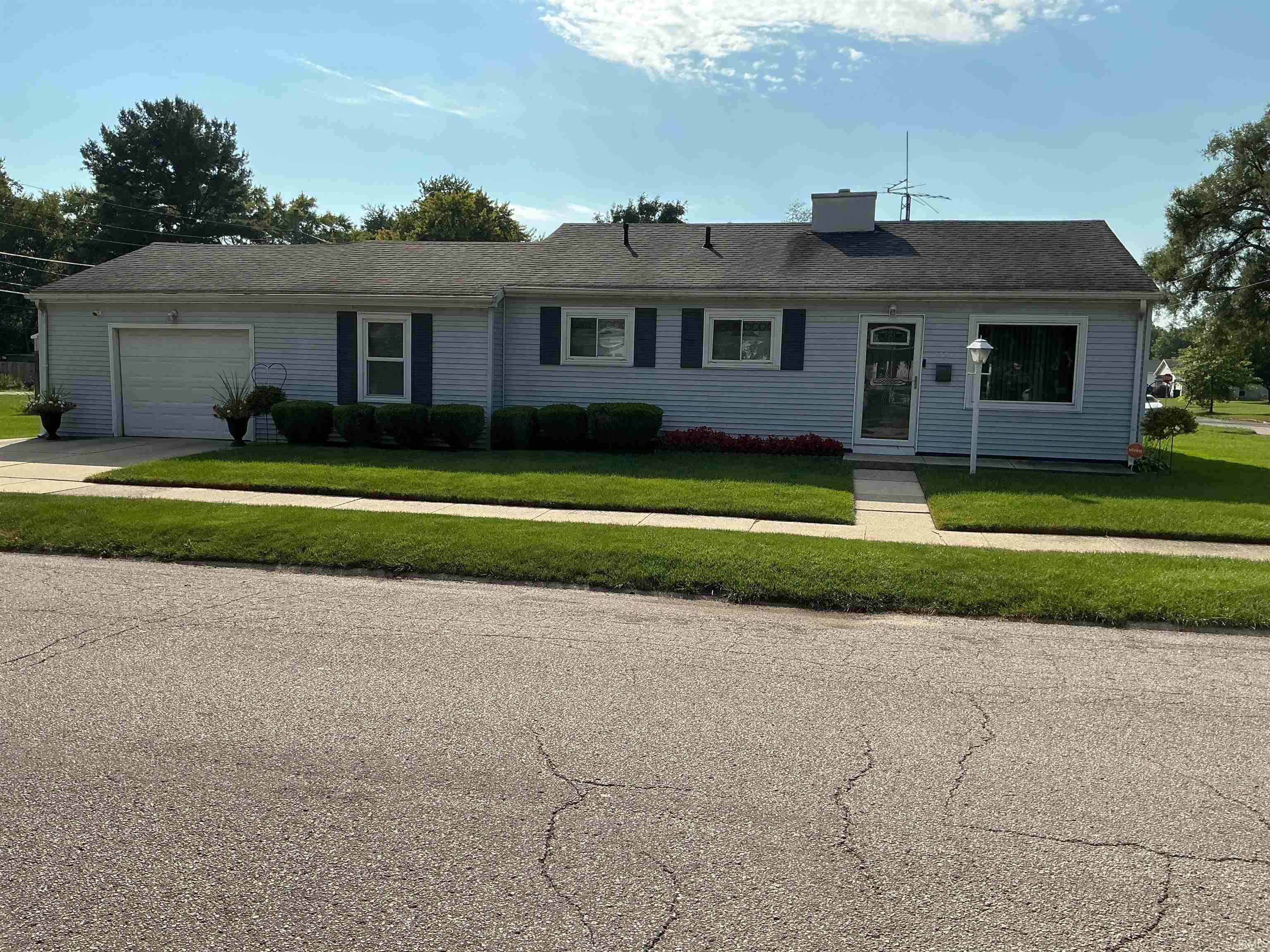 2304 Bergan Street Property Photo 1