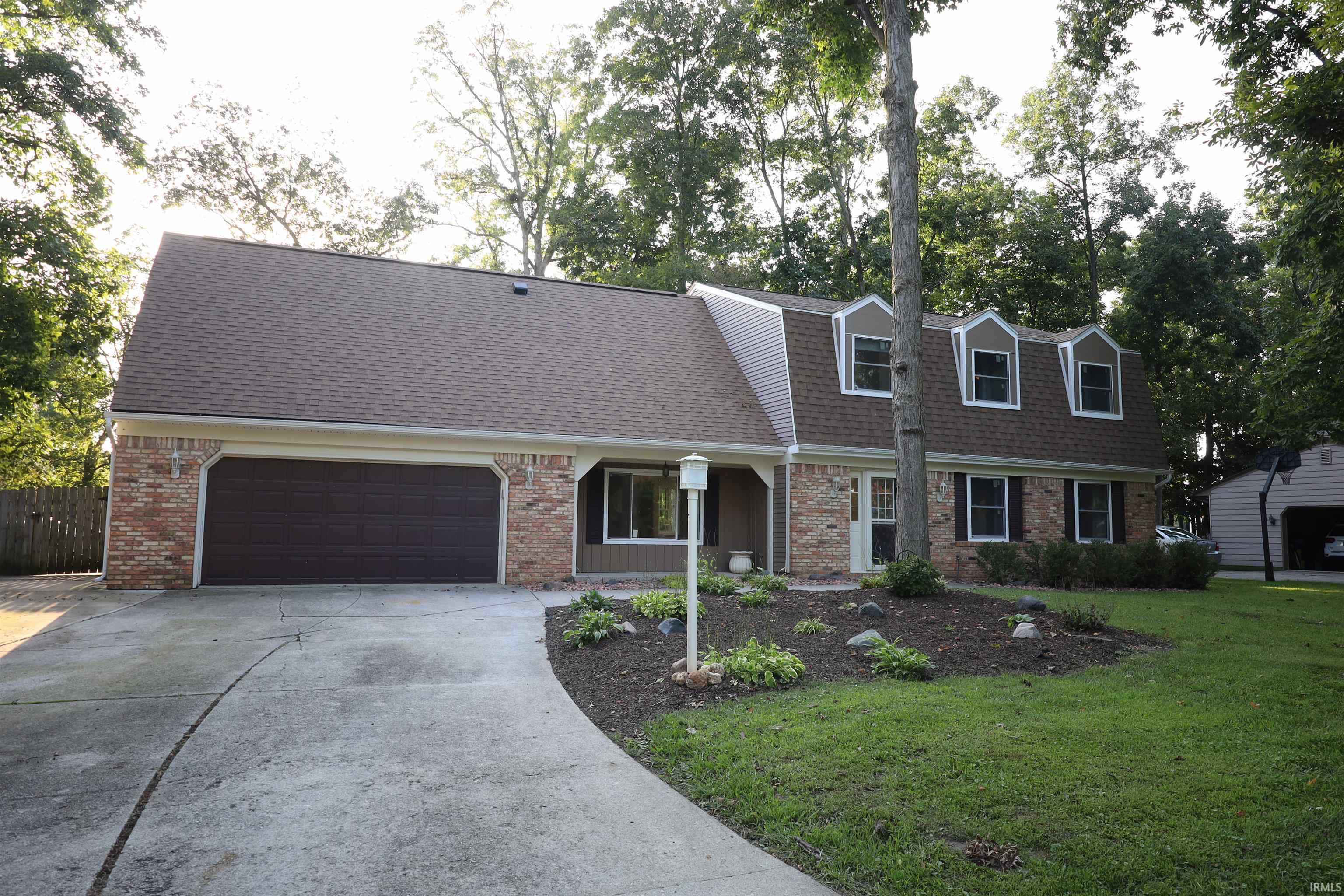 5136 Wapiti Drive Property Photo 1