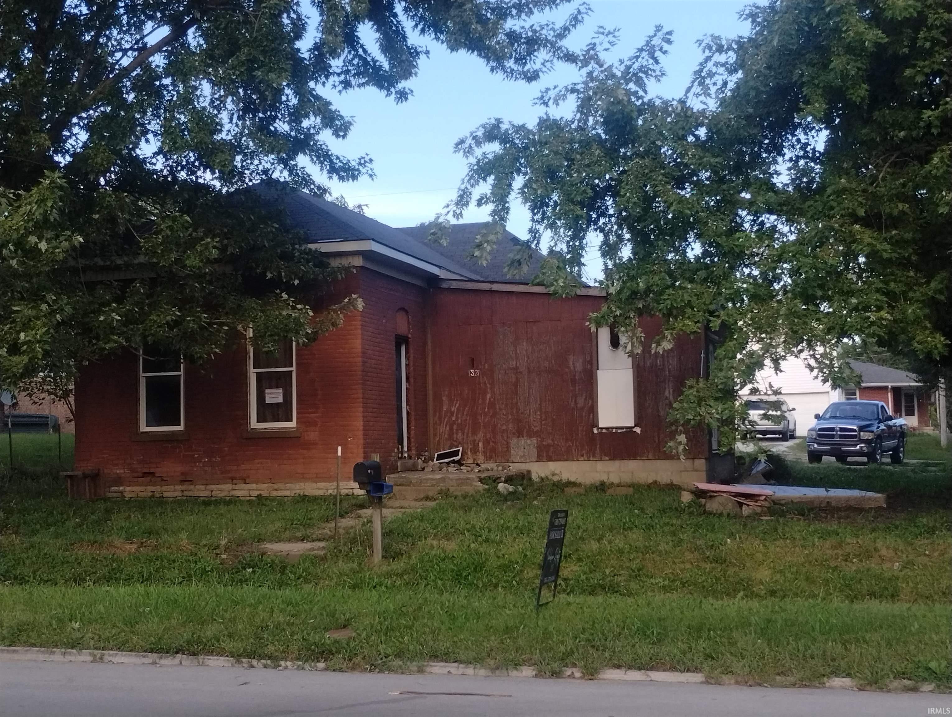 1521 S Adams Street Property Photo 1