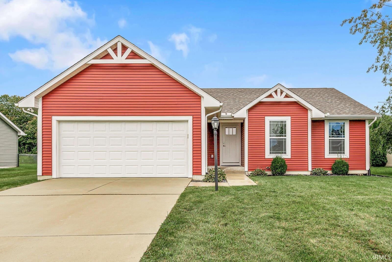 52722 Common Eider Trail Property Photo 1