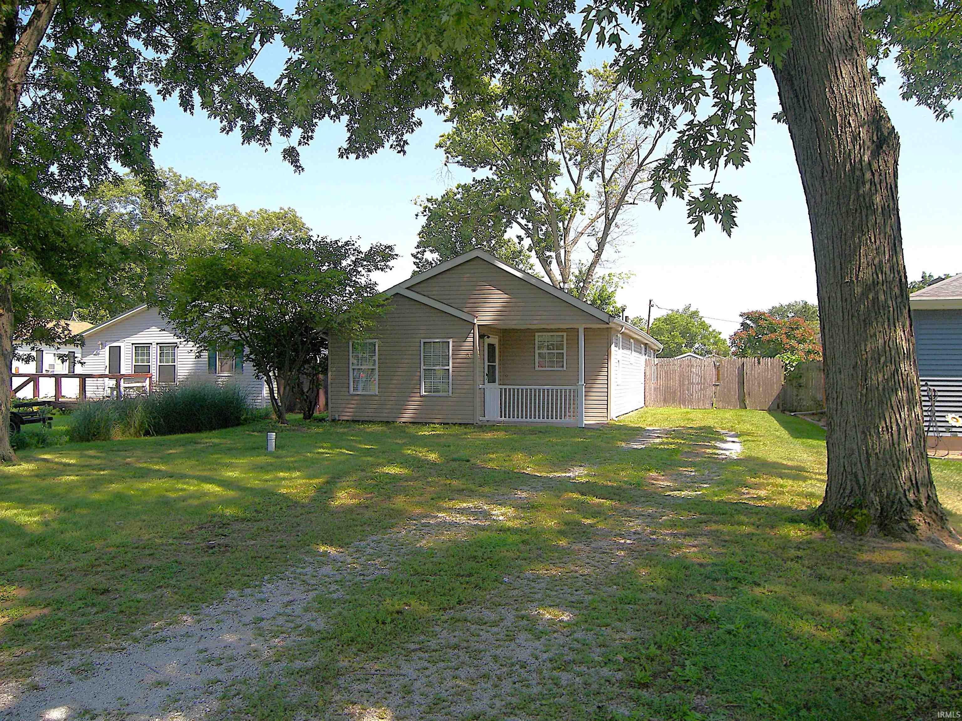 54 Ems D24b Lane Property Photo 1