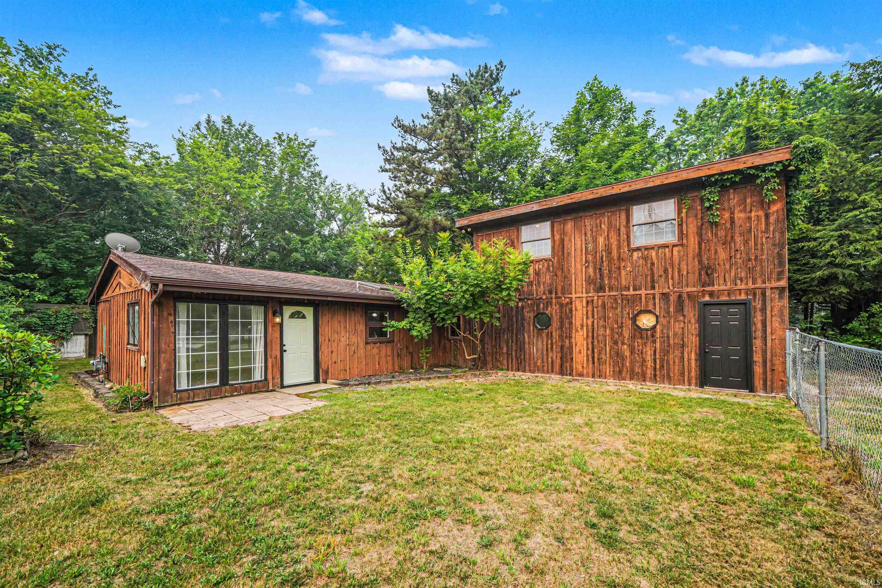 26058 State Road 2 Highway Property Photo 1
