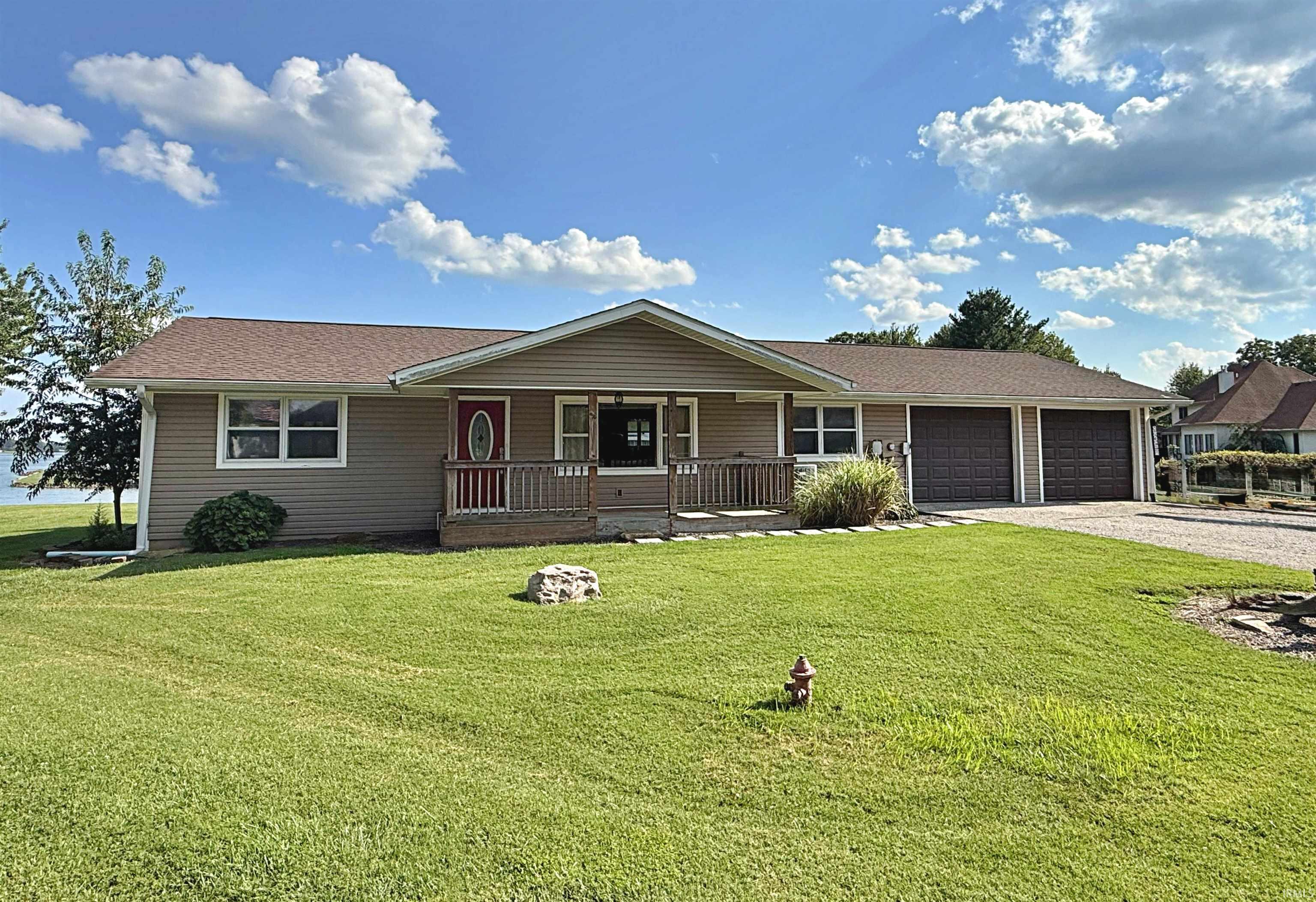 12345 Scenic Circle Property Photo 1