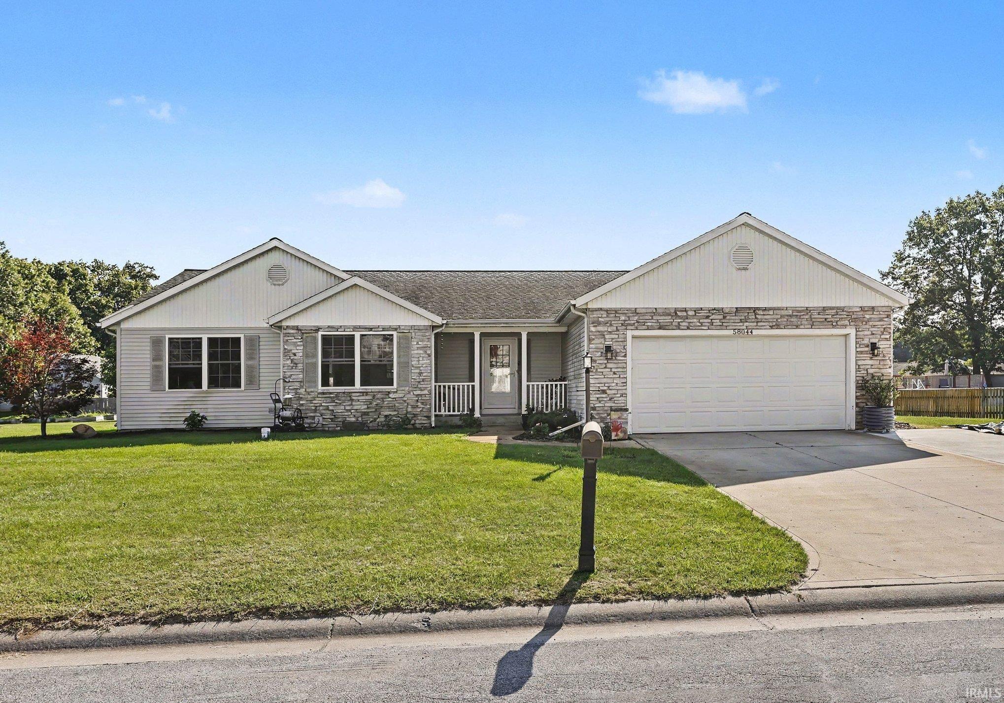 58044 Heritage Pointe Drive Property Photo 1