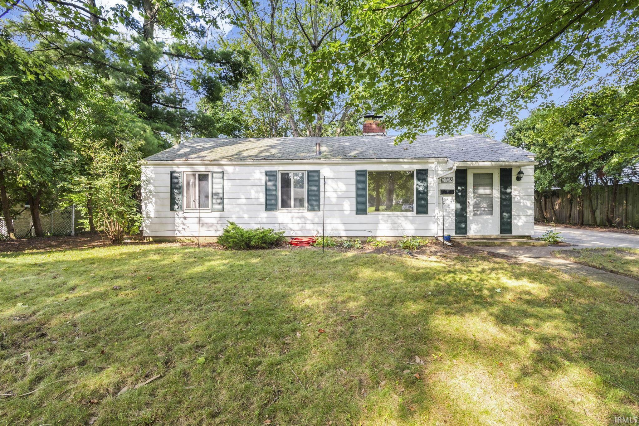 2729 Hilltop Drive Property Photo 1