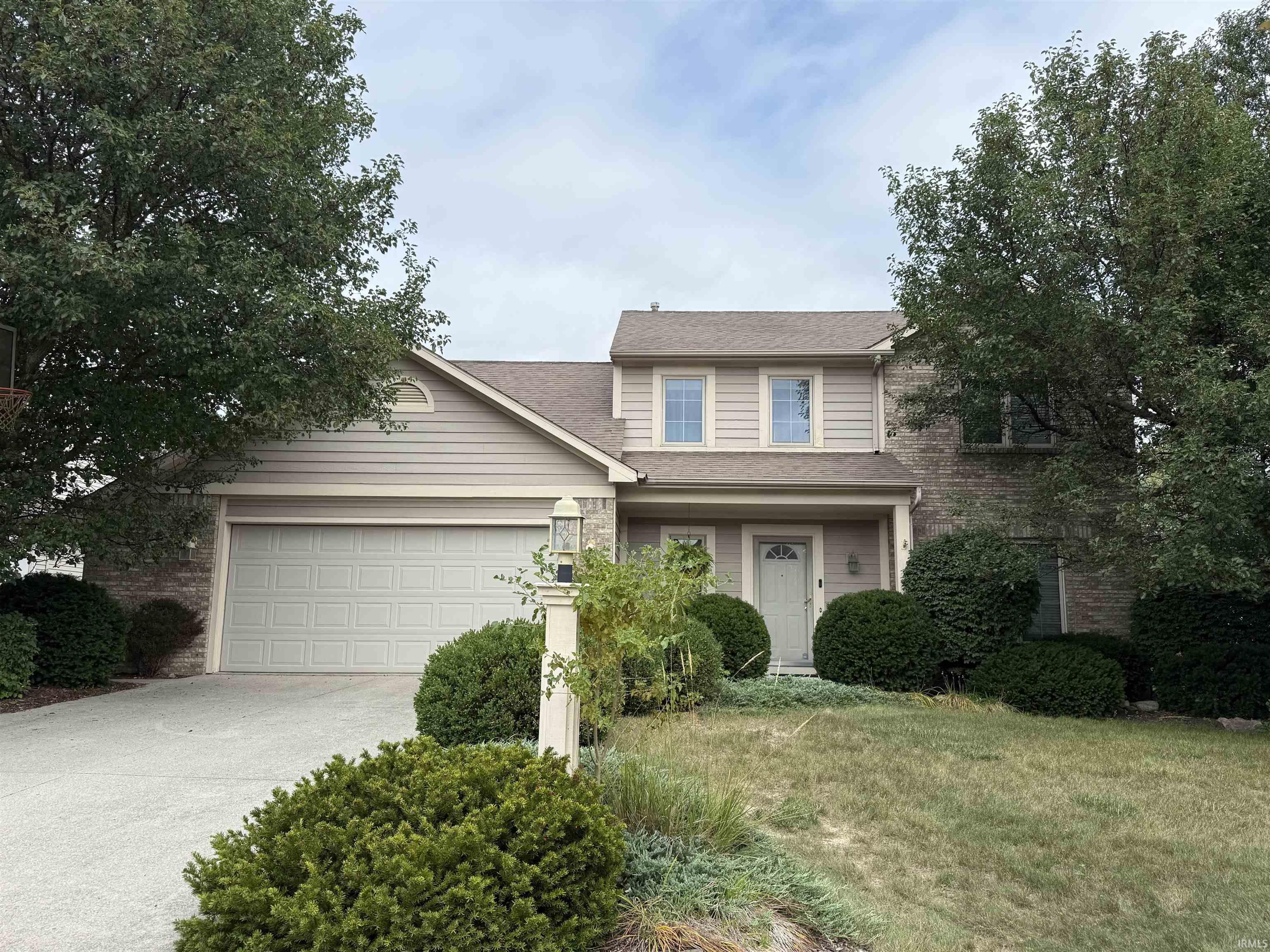 2932 Mariposa Place Property Photo 1