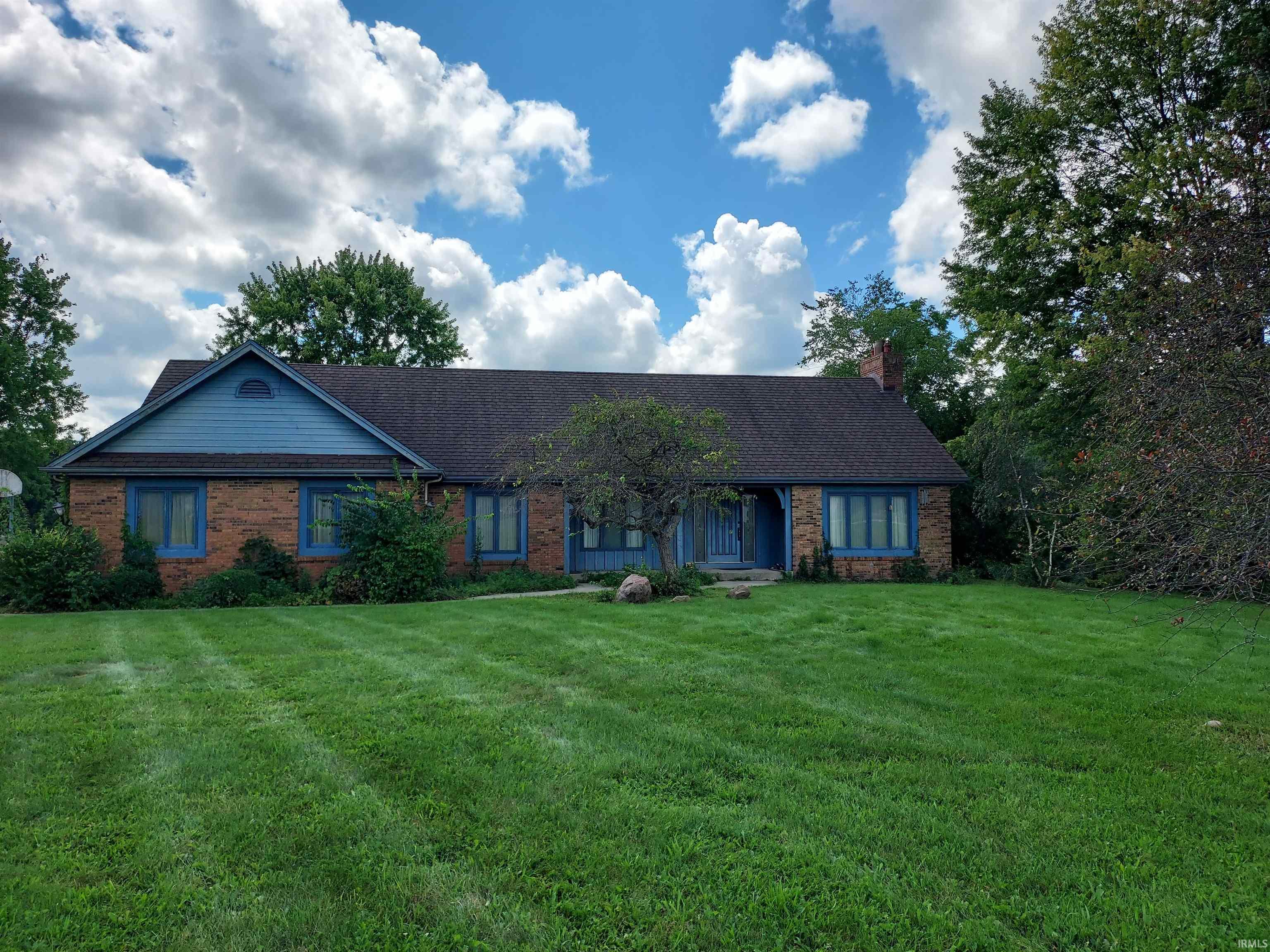 12124 Leo Road Property Photo 1