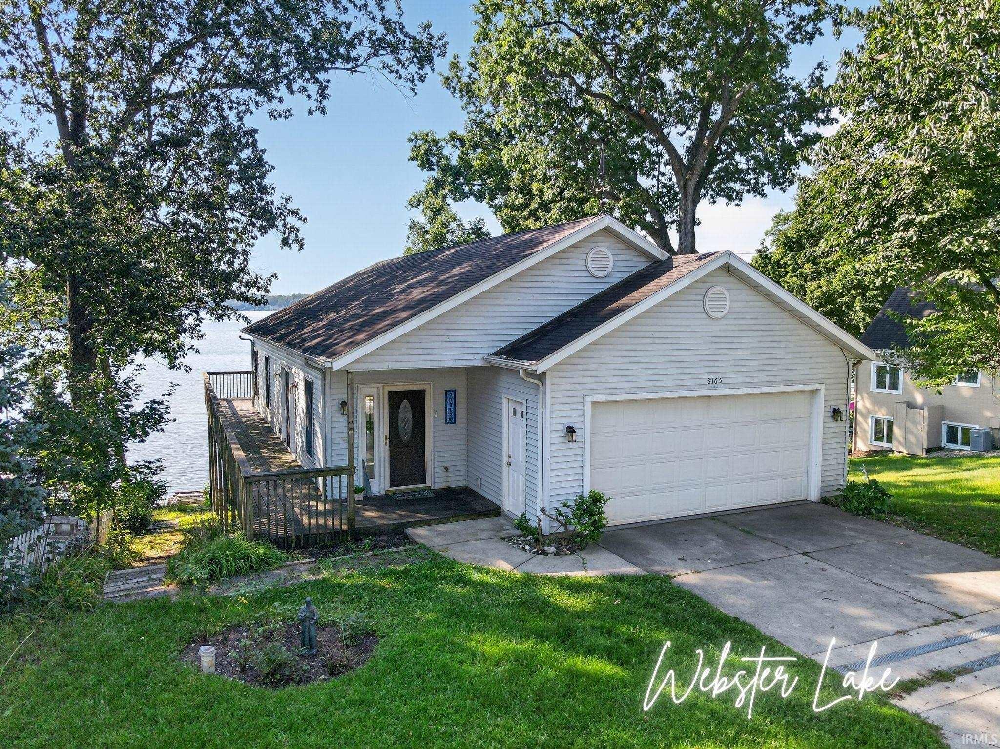 8165 E Wade Lane Property Photo 1