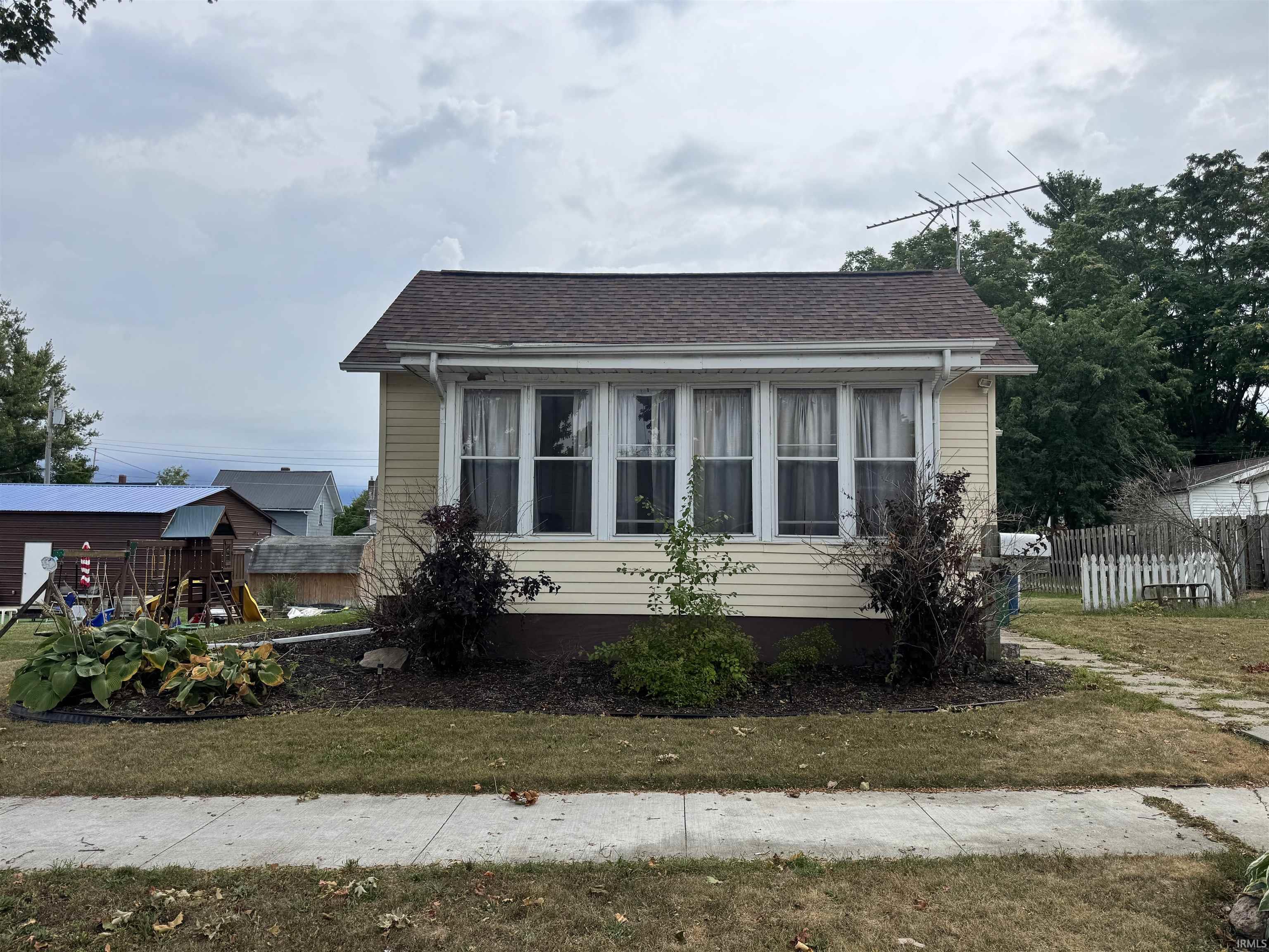 416 N West Street Property Photo 1