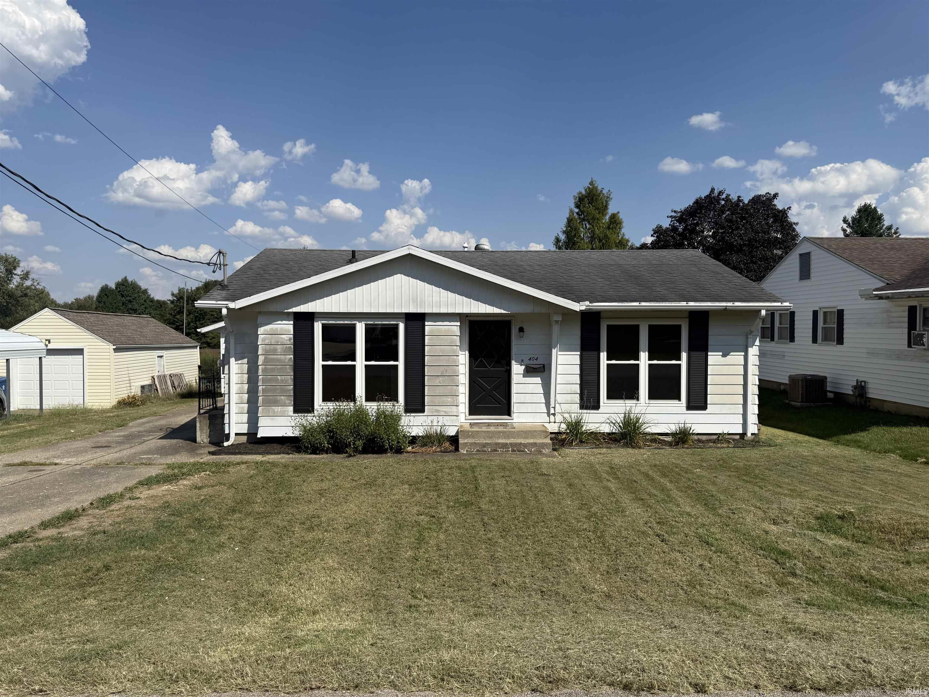 404 Lewis Avenue Property Photo 1