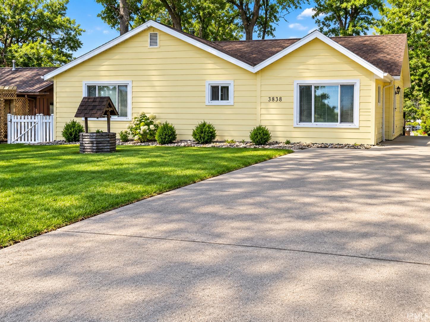 3838 E Forest Lodge Loop Property Photo 1