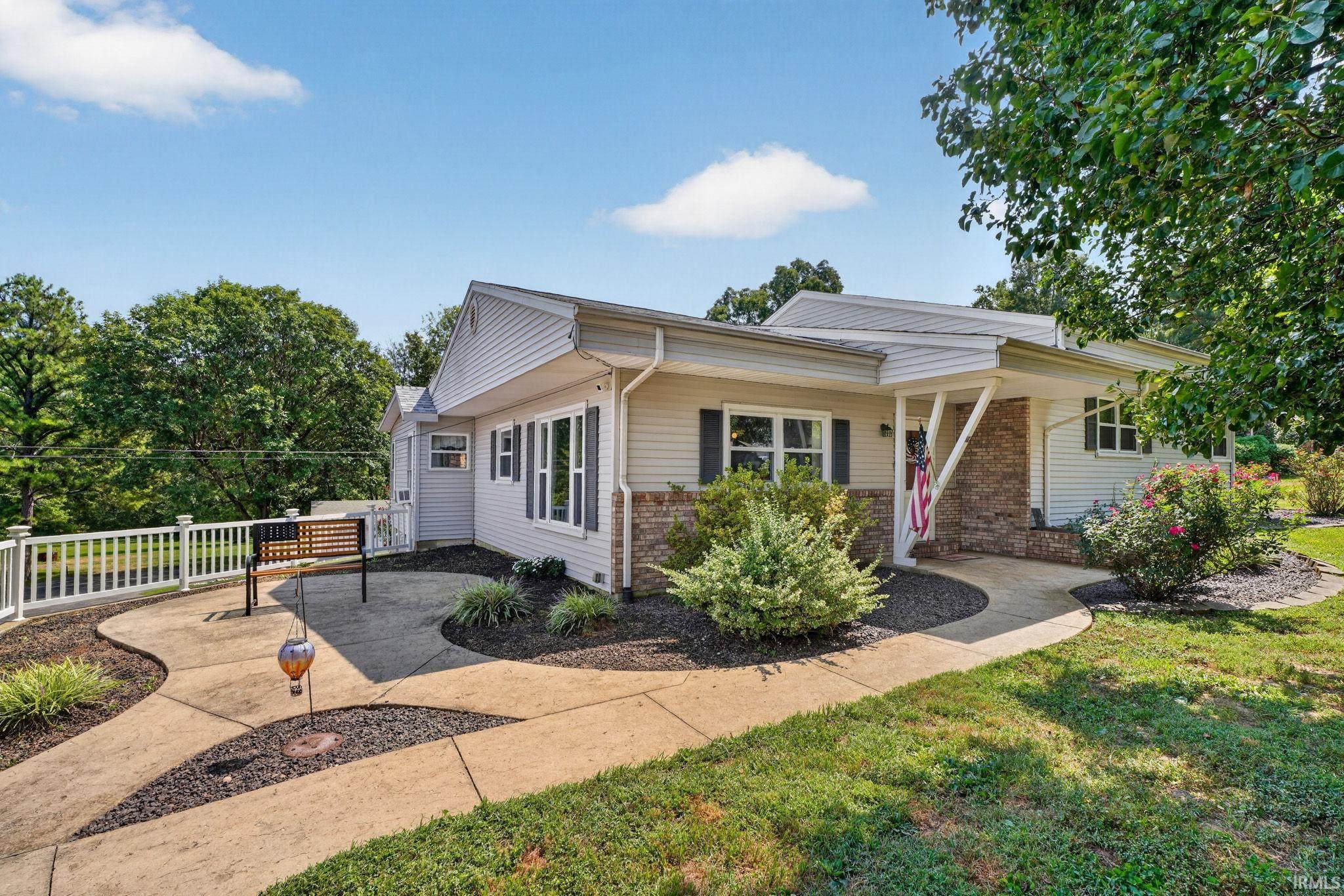 39 Lambert Drive Property Photo 1