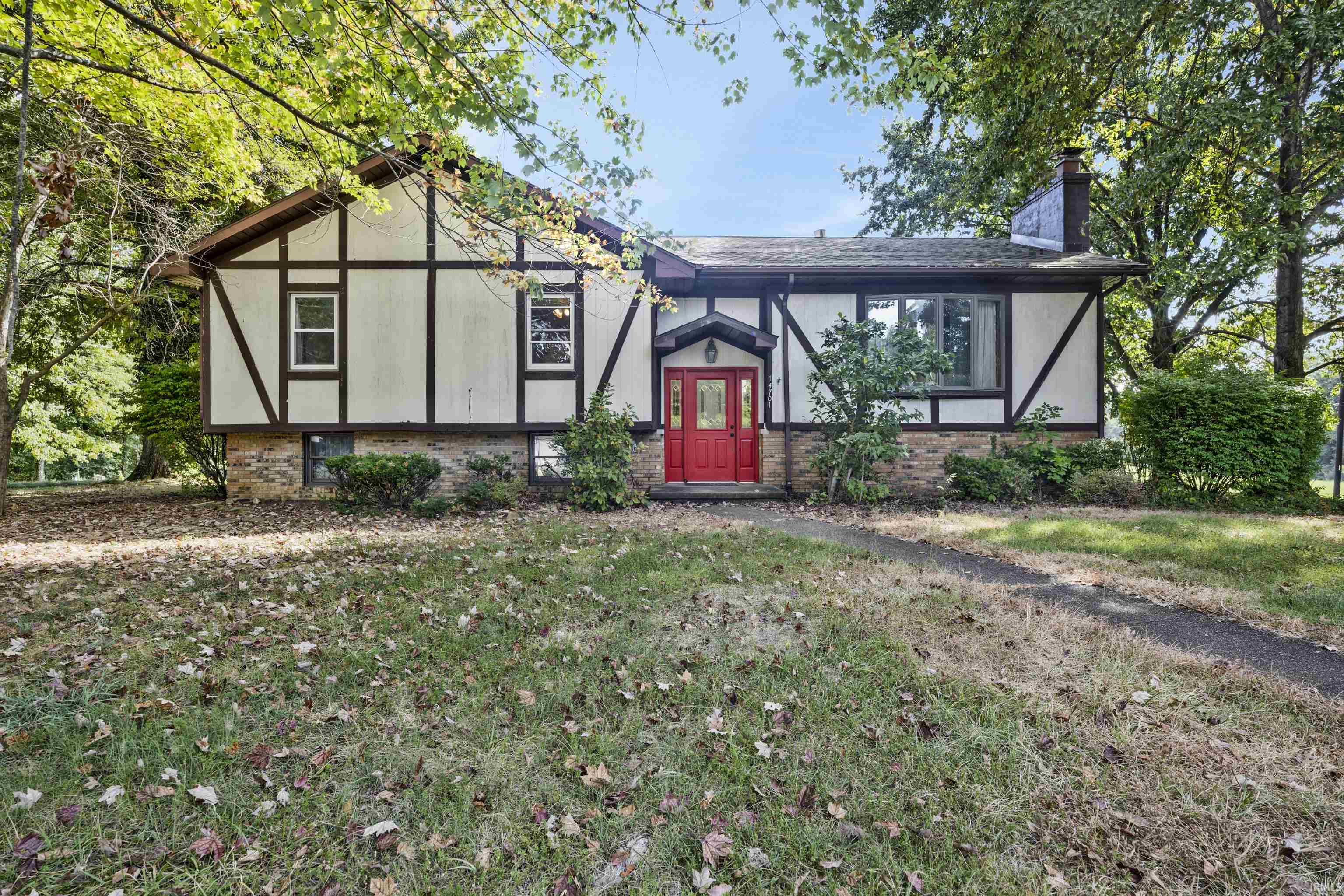 14701 Honeysuckle Drive