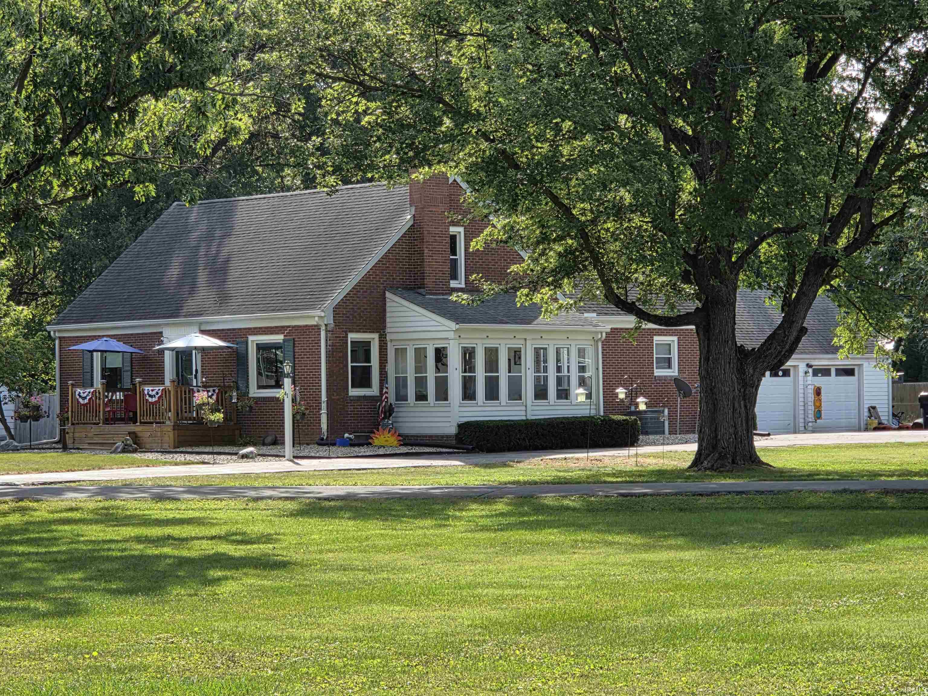 41 S Park Drive Property Photo 1