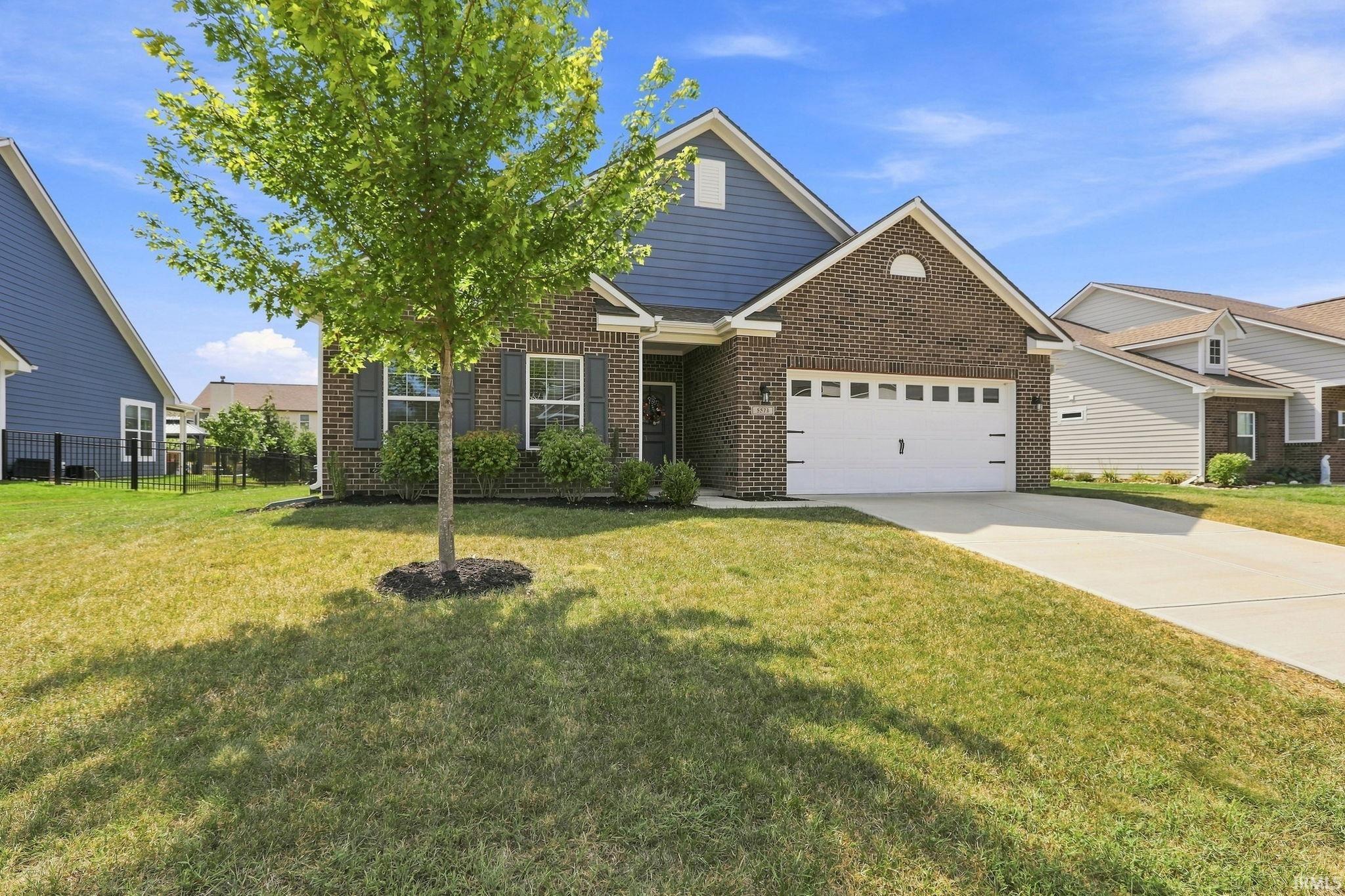 5573 Stone Grove Court Property Photo 1
