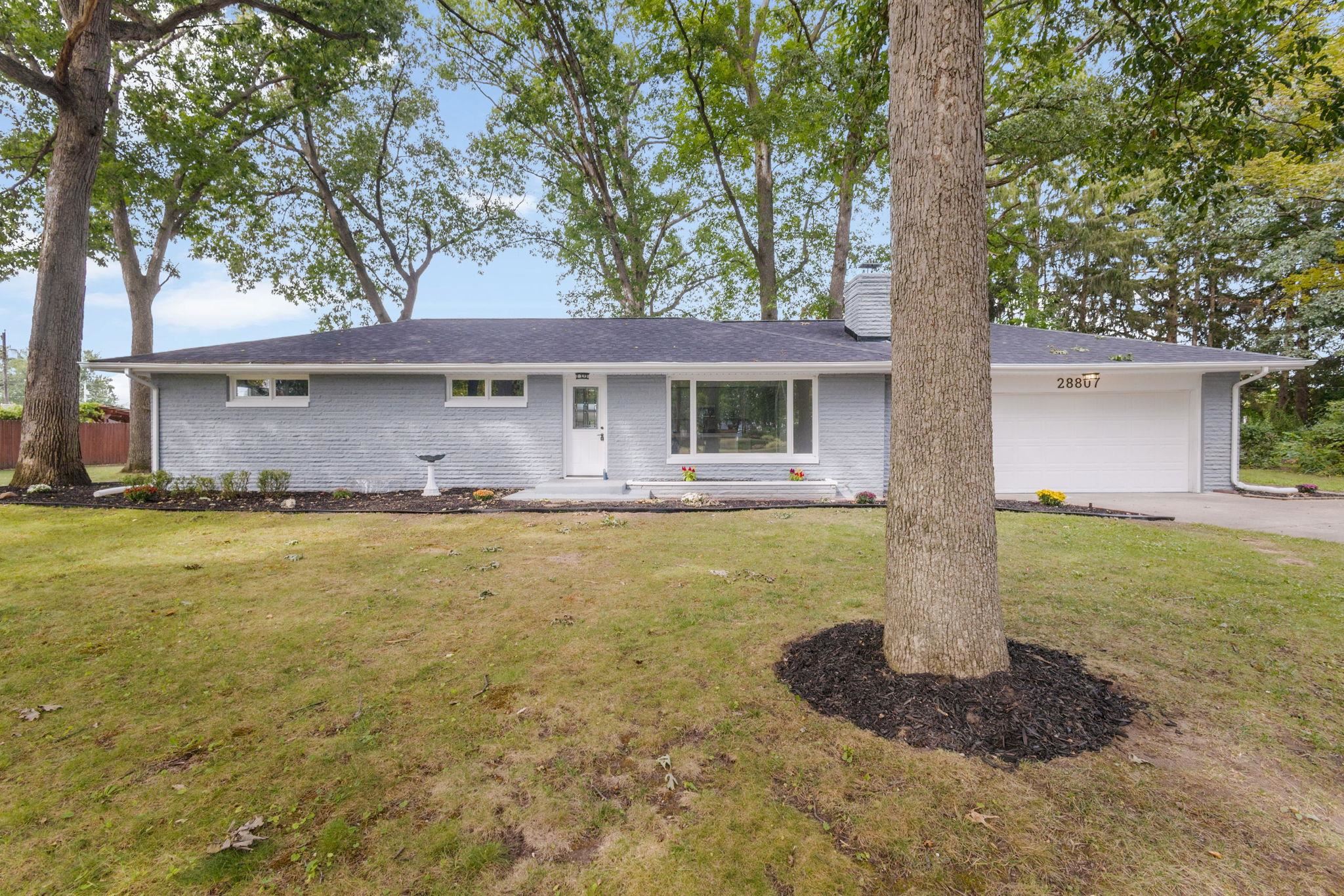 28807 Oakwood Street Property Photo 1