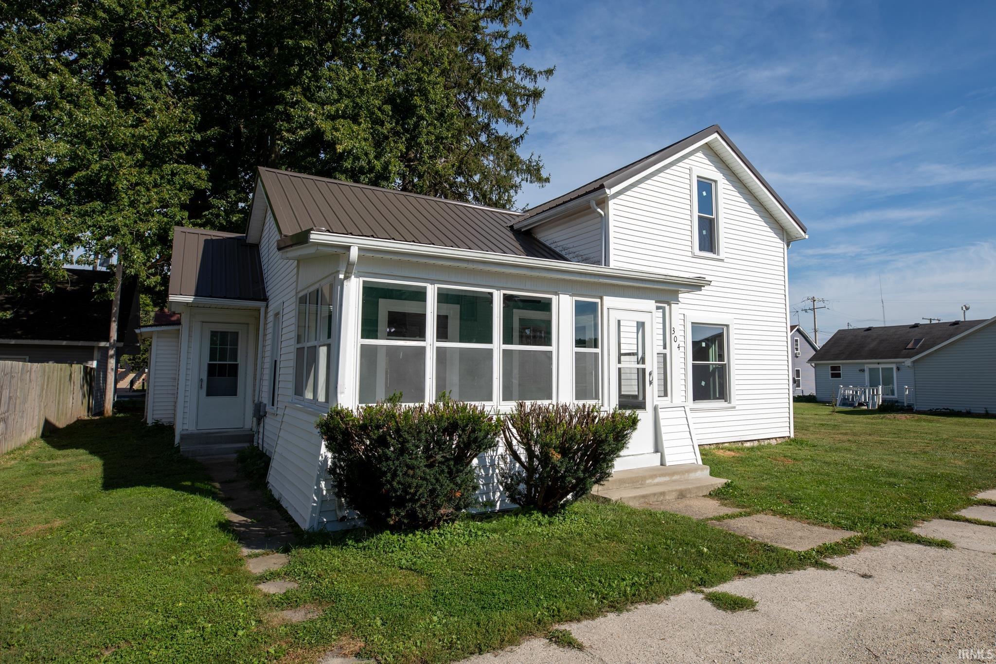 304 N Thompson Street Property Photo 1