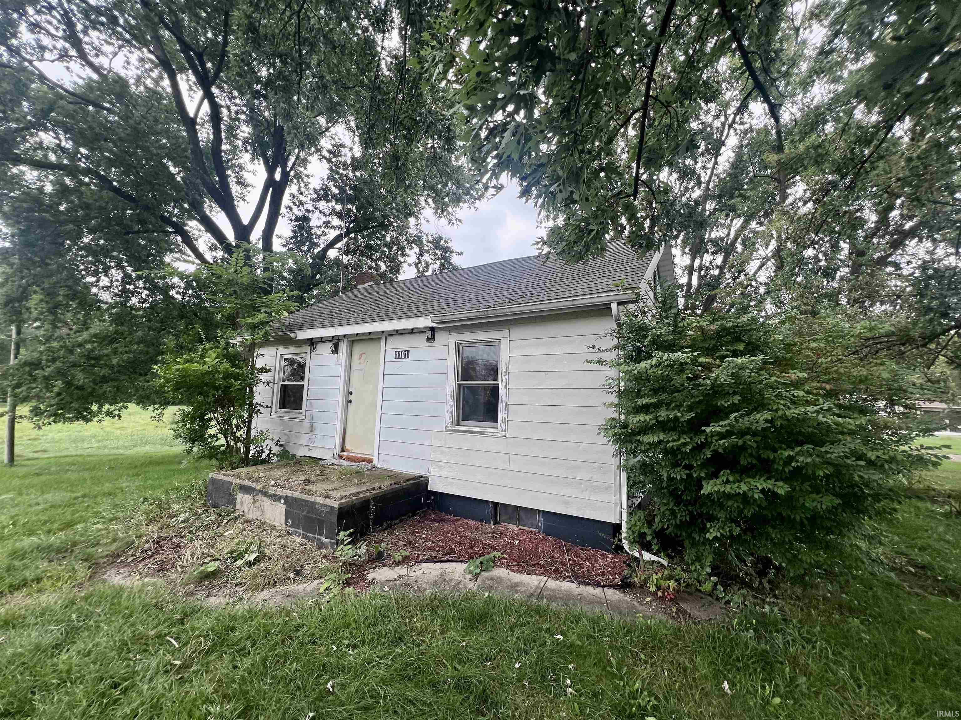 1101 W Wilden Avenue Property Photo 1