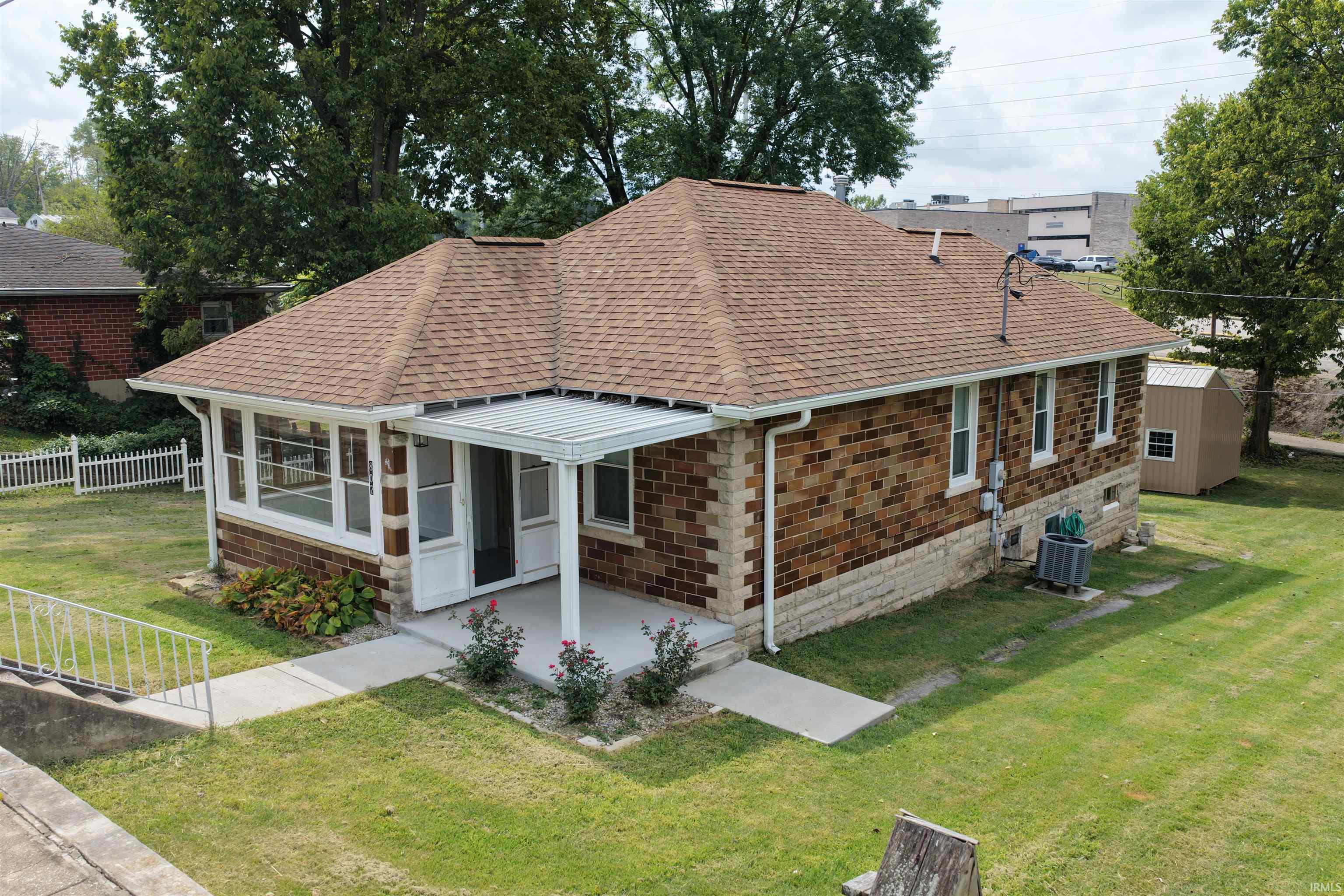 807 Walnut Street Property Photo 1