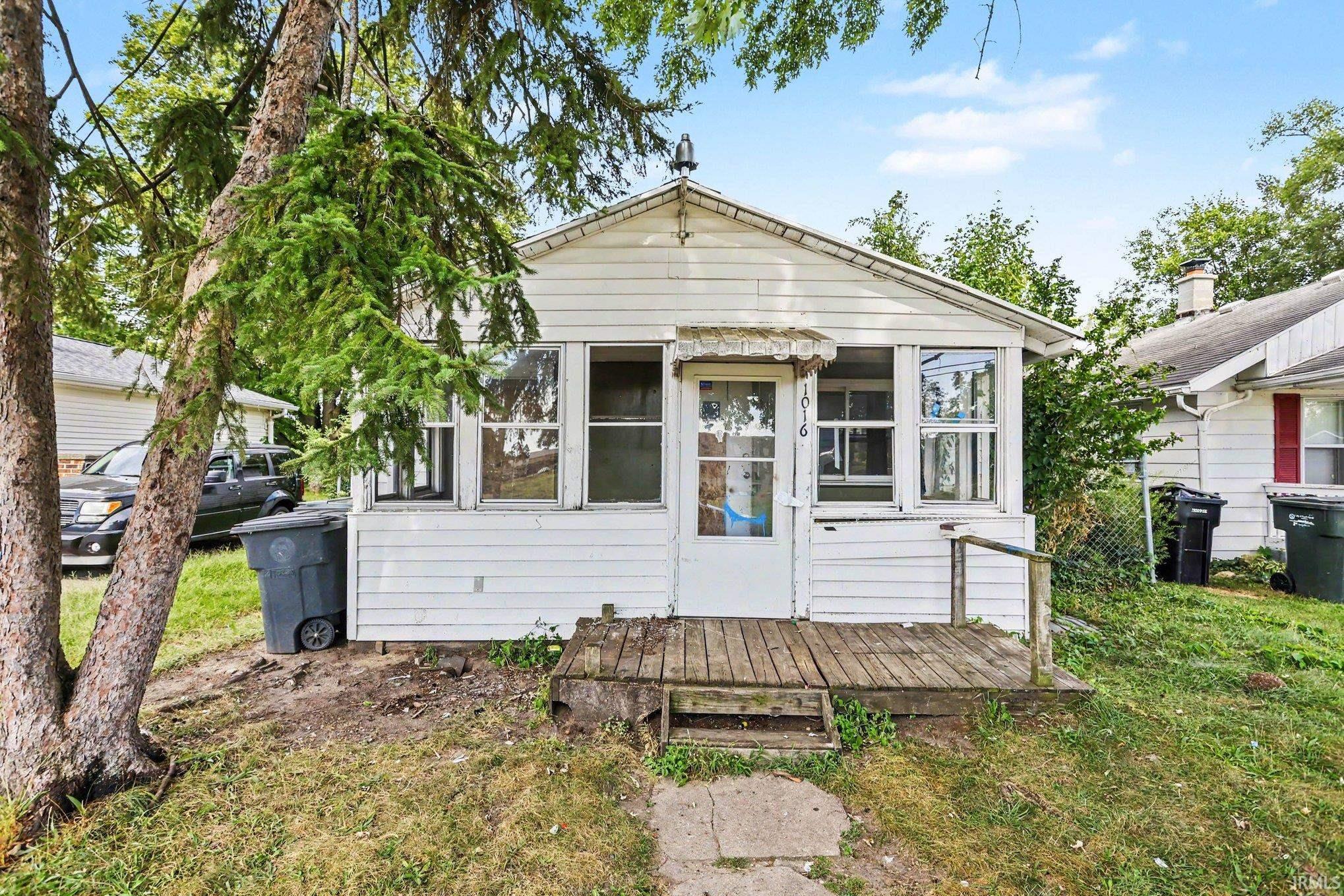 1016 Duey Avenue Property Photo 1