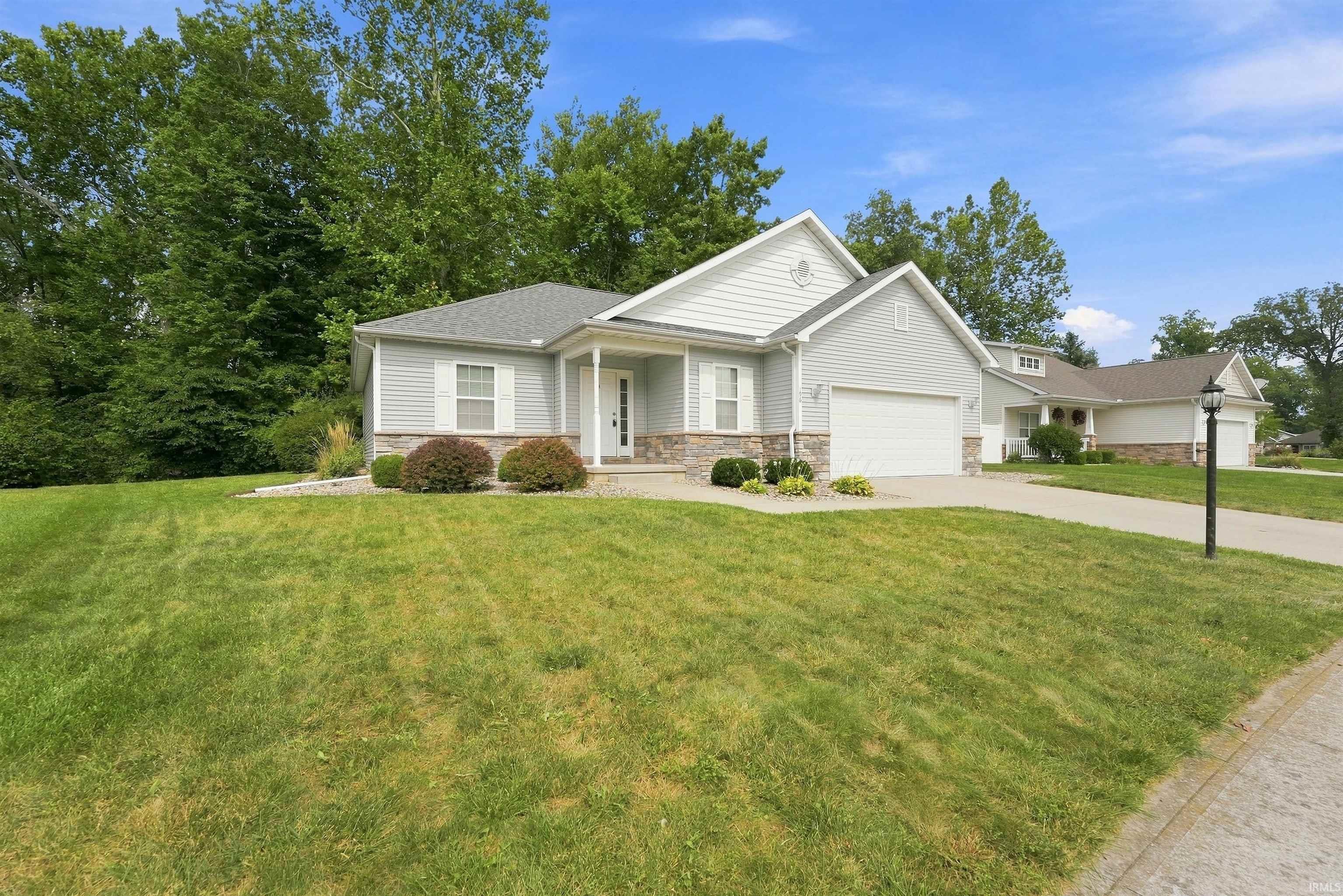 196 Beechnut Court Property Photo 1