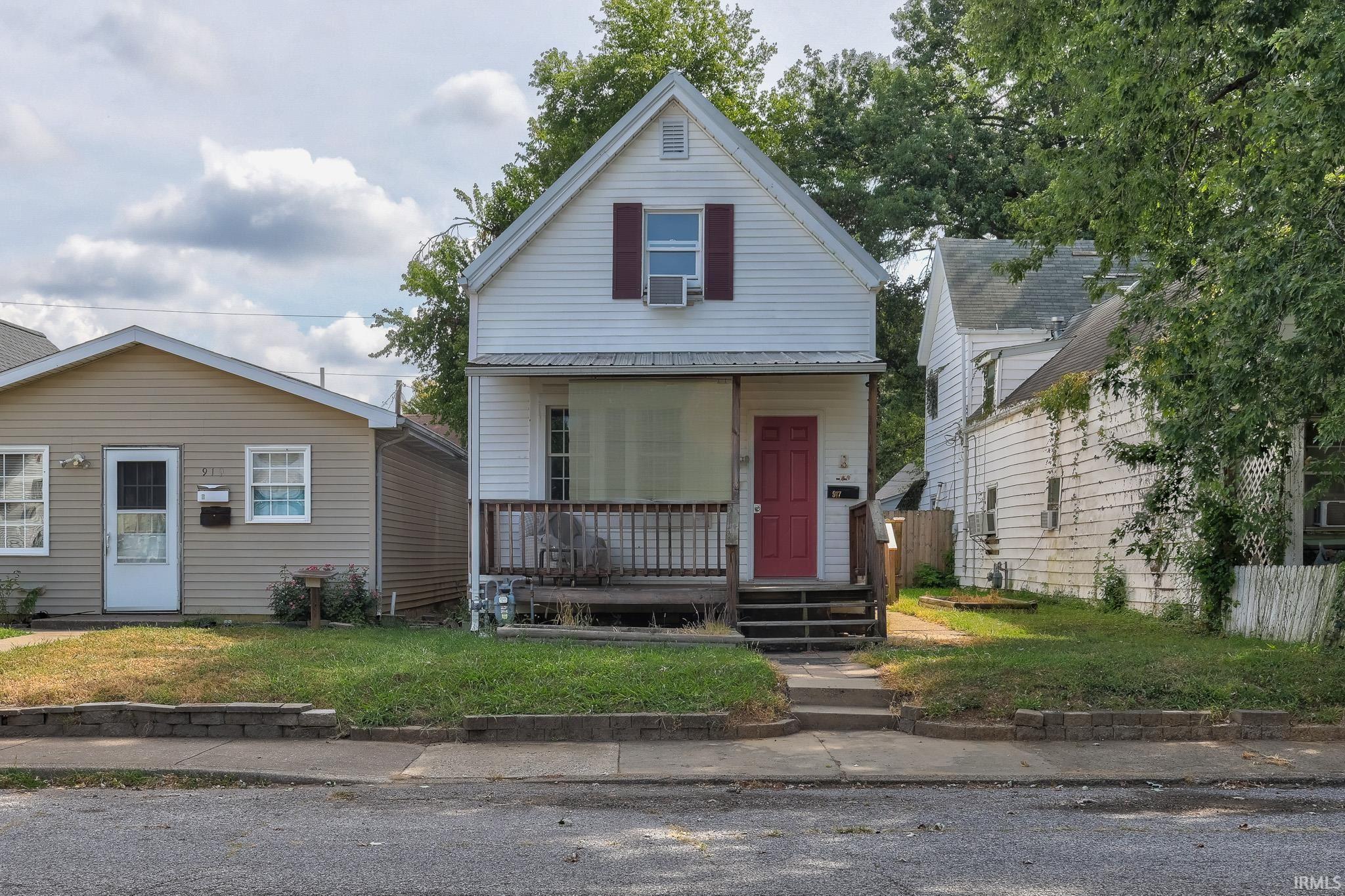 917 Mary Street Property Photo 1