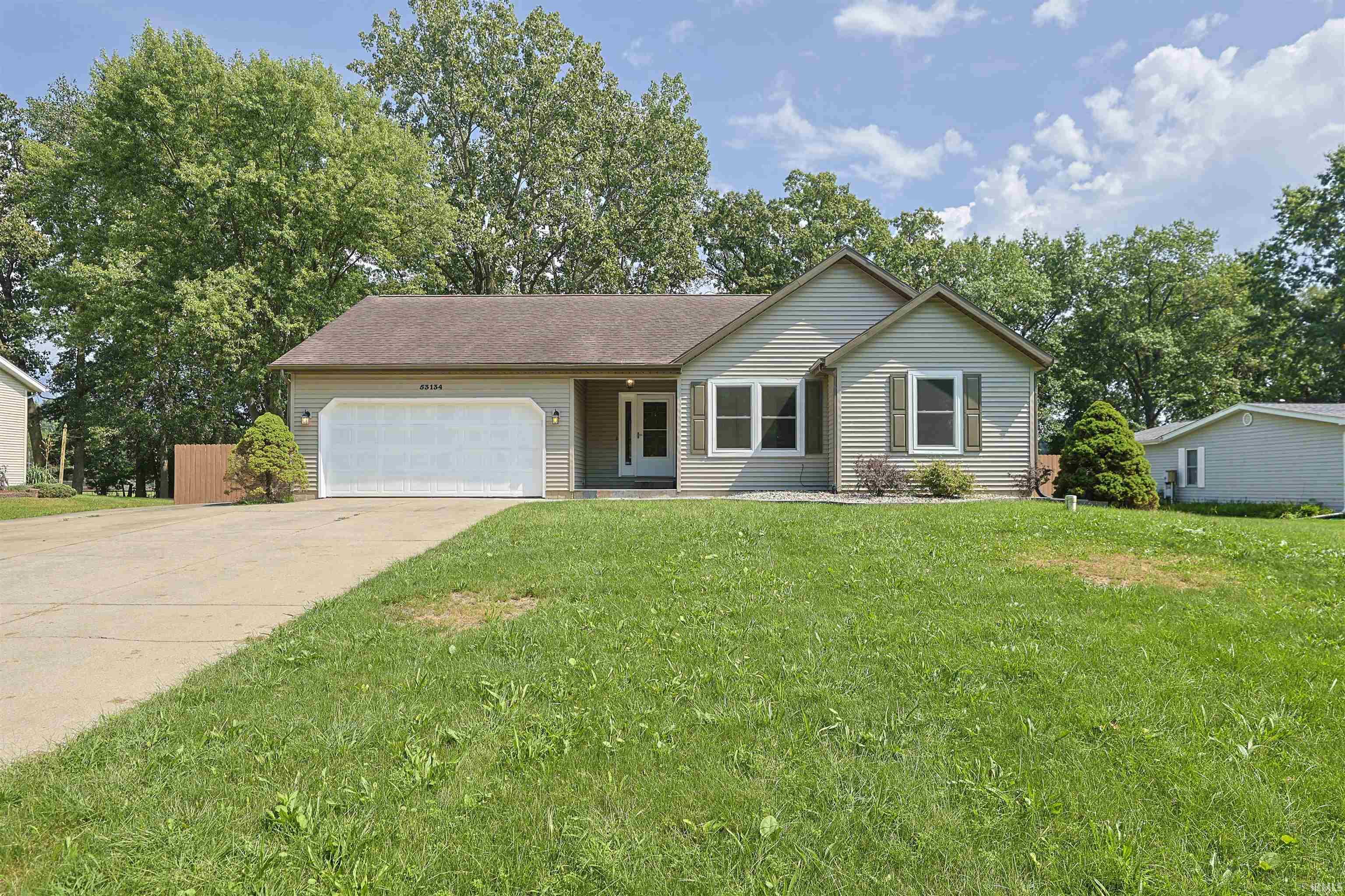 53134 Old Farm Road Property Photo 1