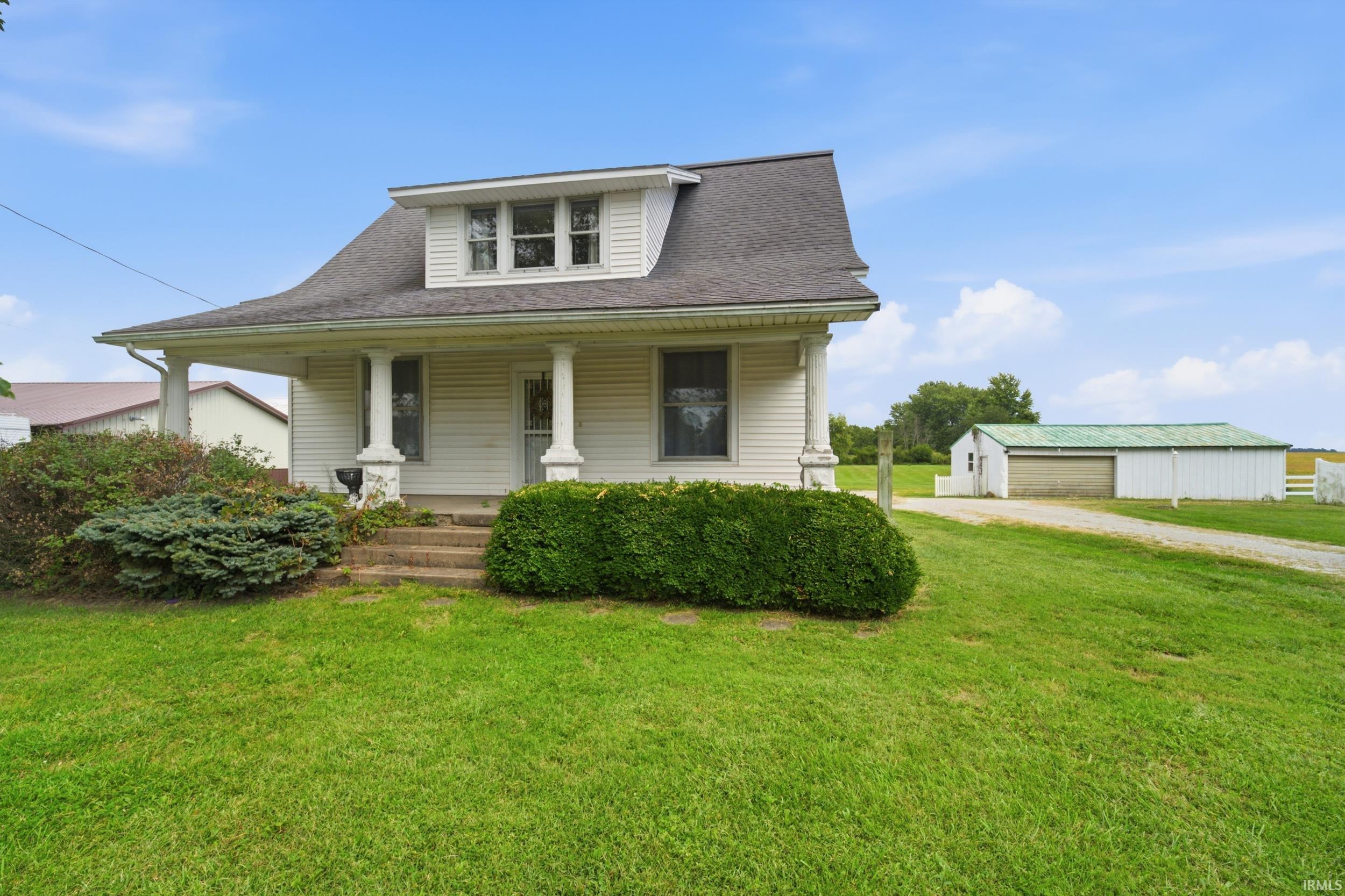 1528 Michigan Road Property Photo 1