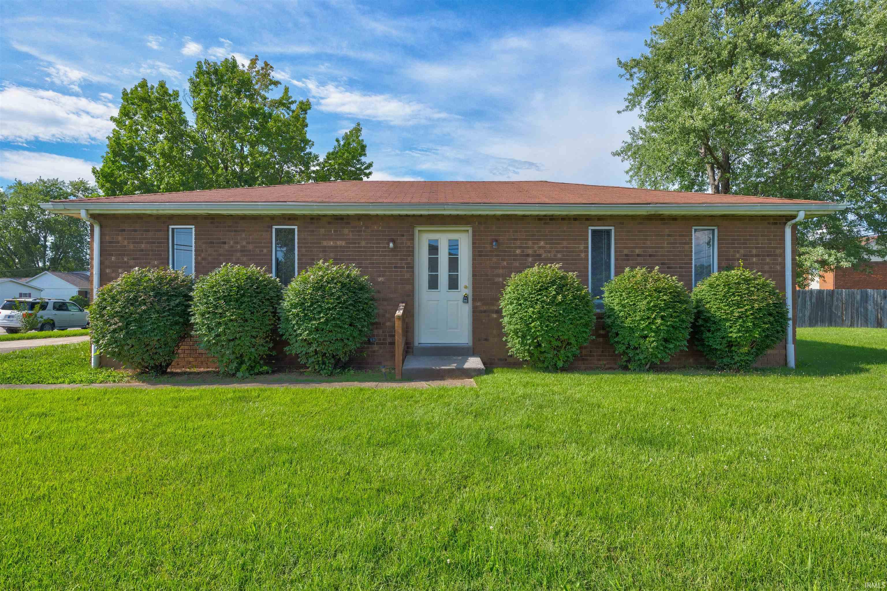2102 Tell Street Property Photo 1