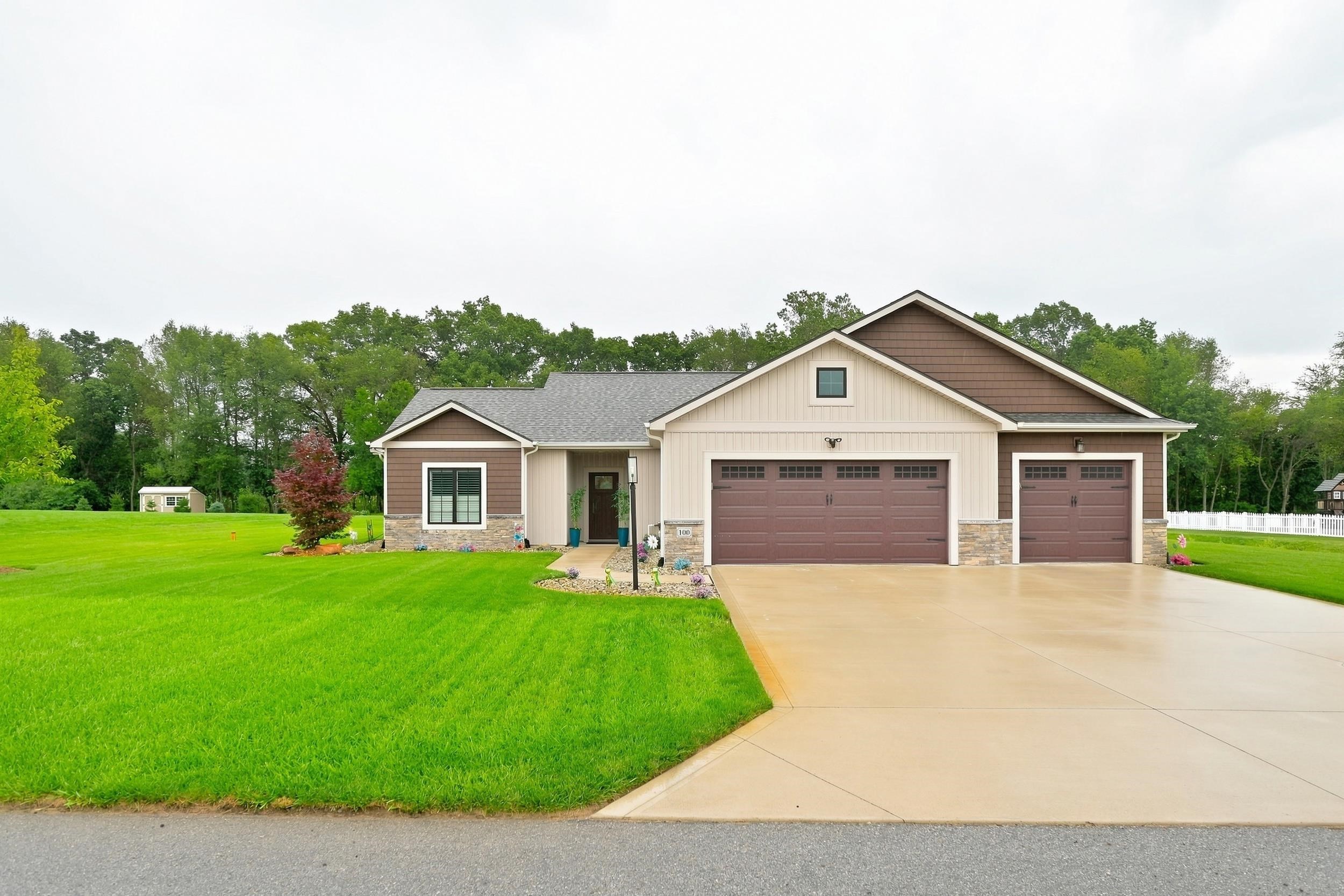100 Dolby Way Property Photo 1