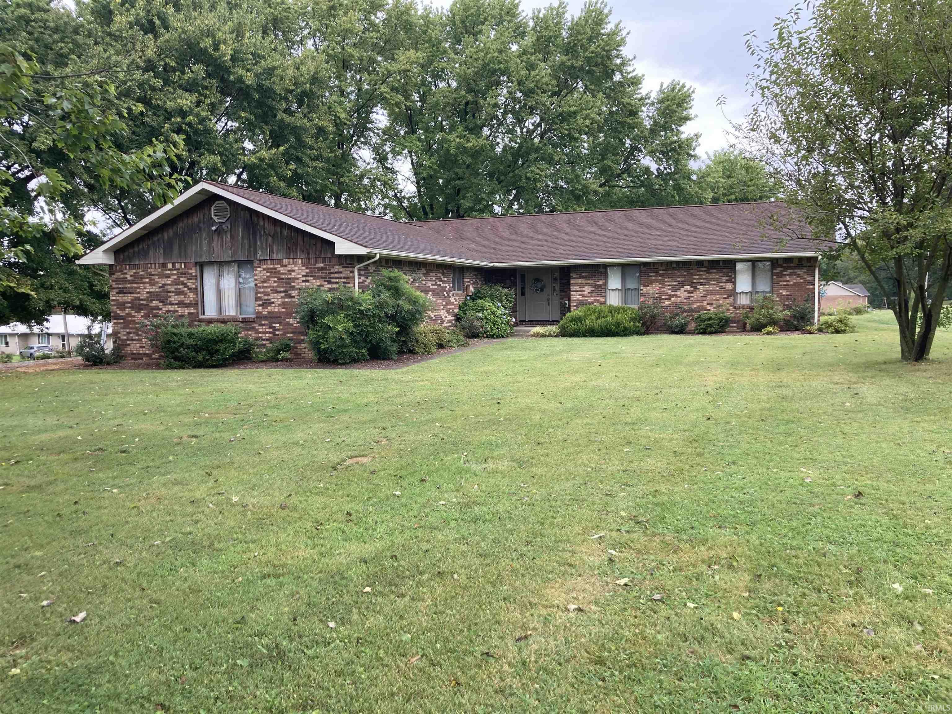 7420 E State Road 64 Property Photo 1