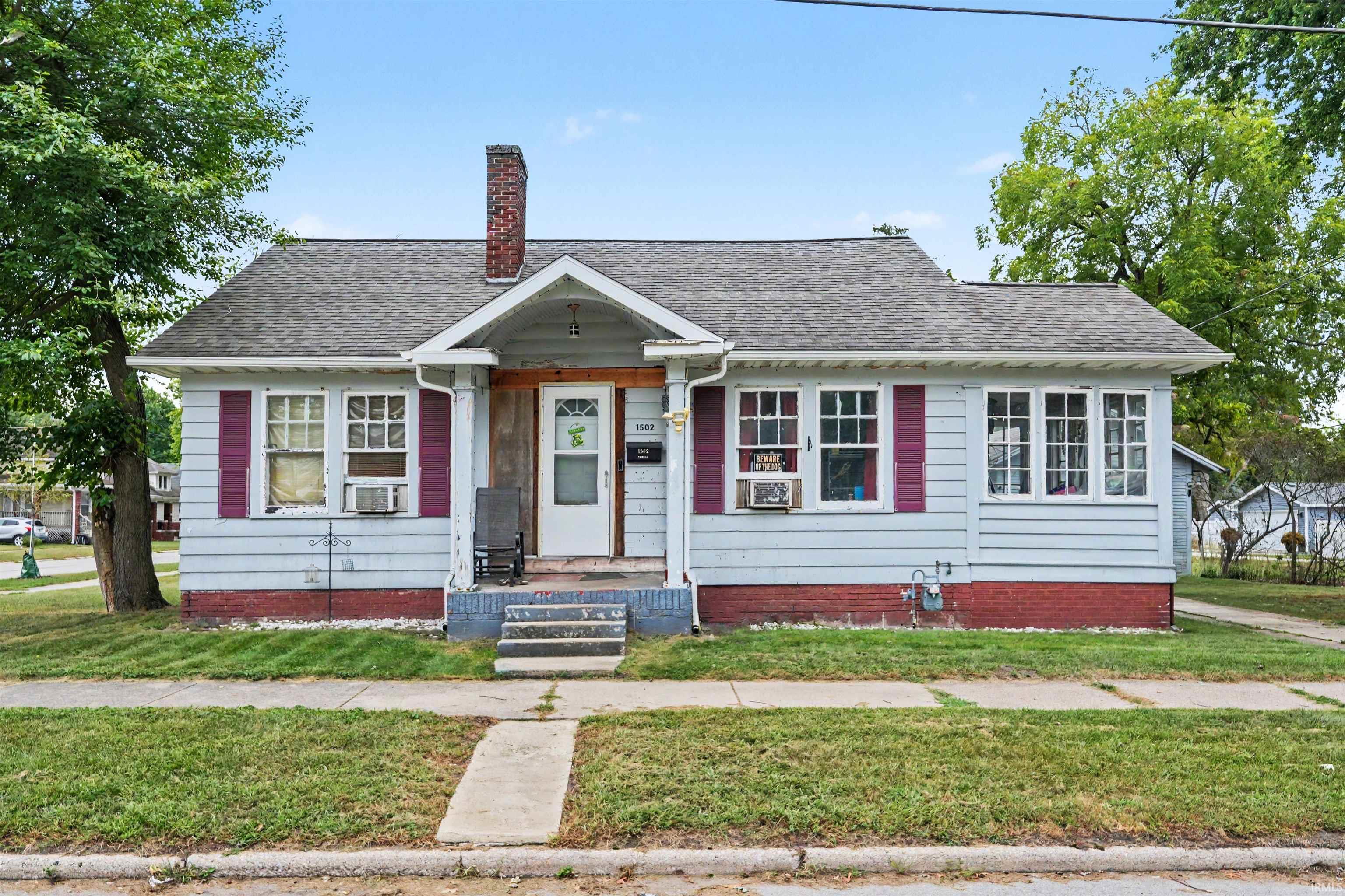 1502 W 8Th Street