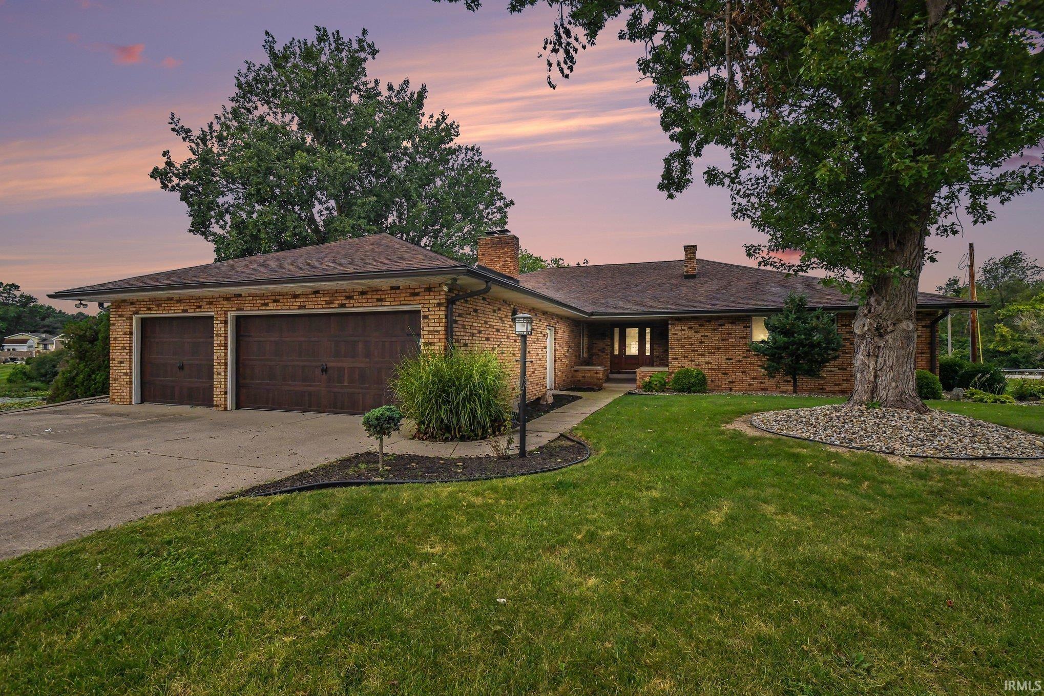 1116 Erin Court Property Photo 1