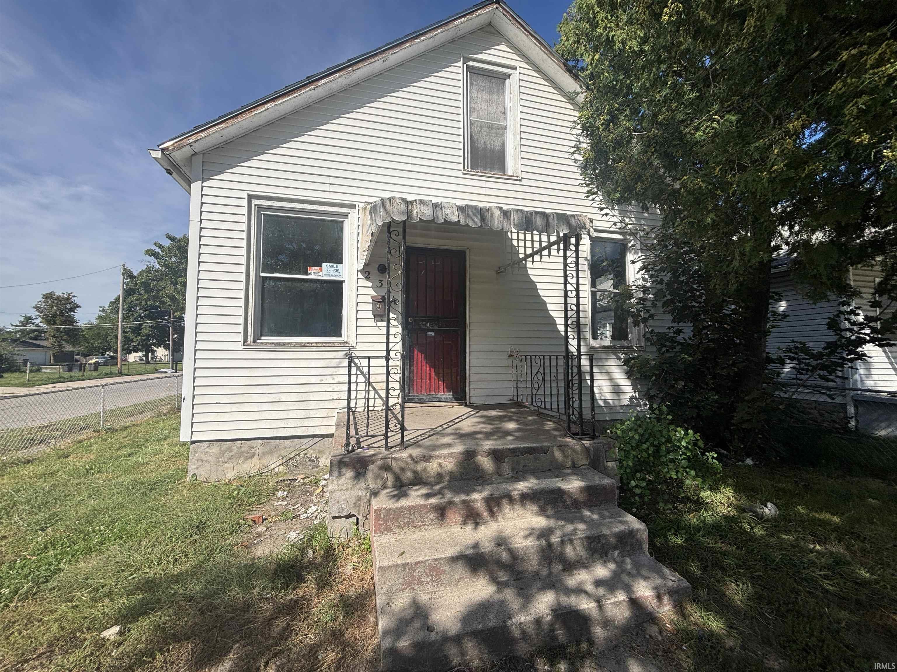 2344 Oliver Street Property Photo 1